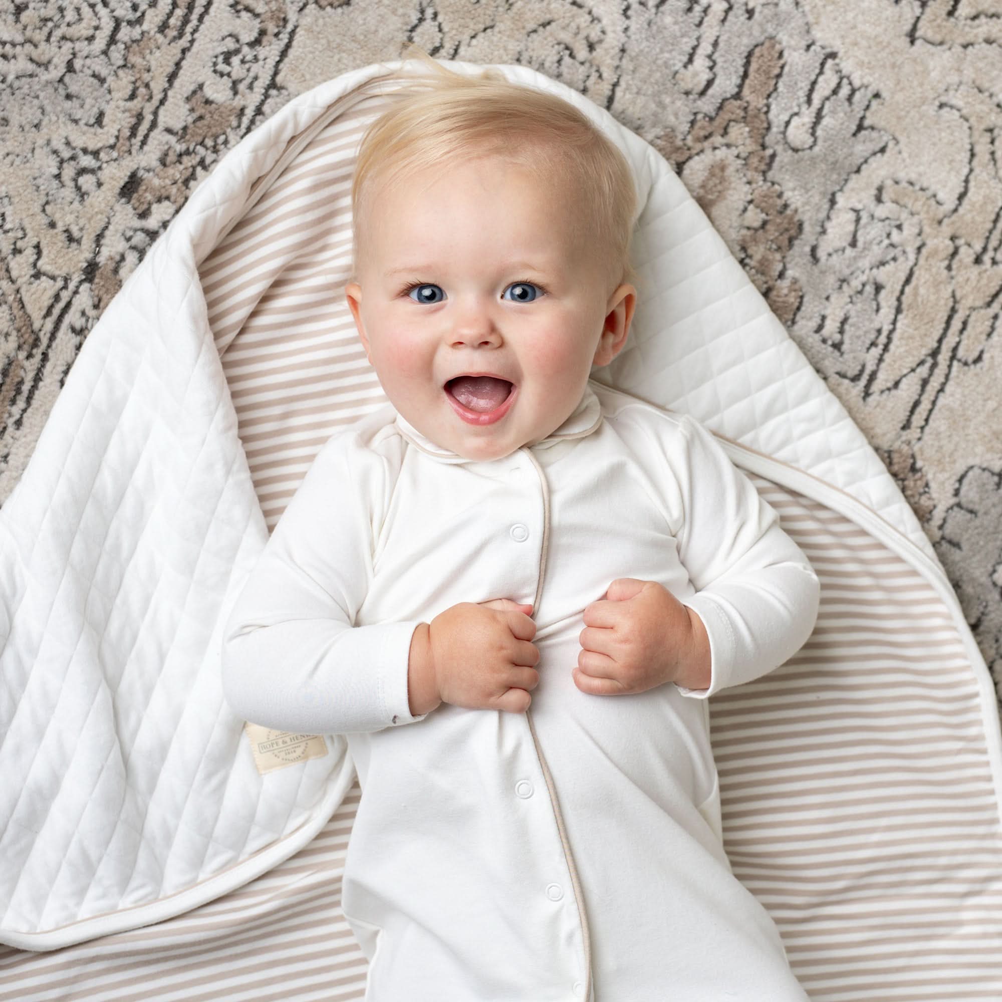 3-Piece Organic Knit Gift Set - White with Taupe Trim - Image 2