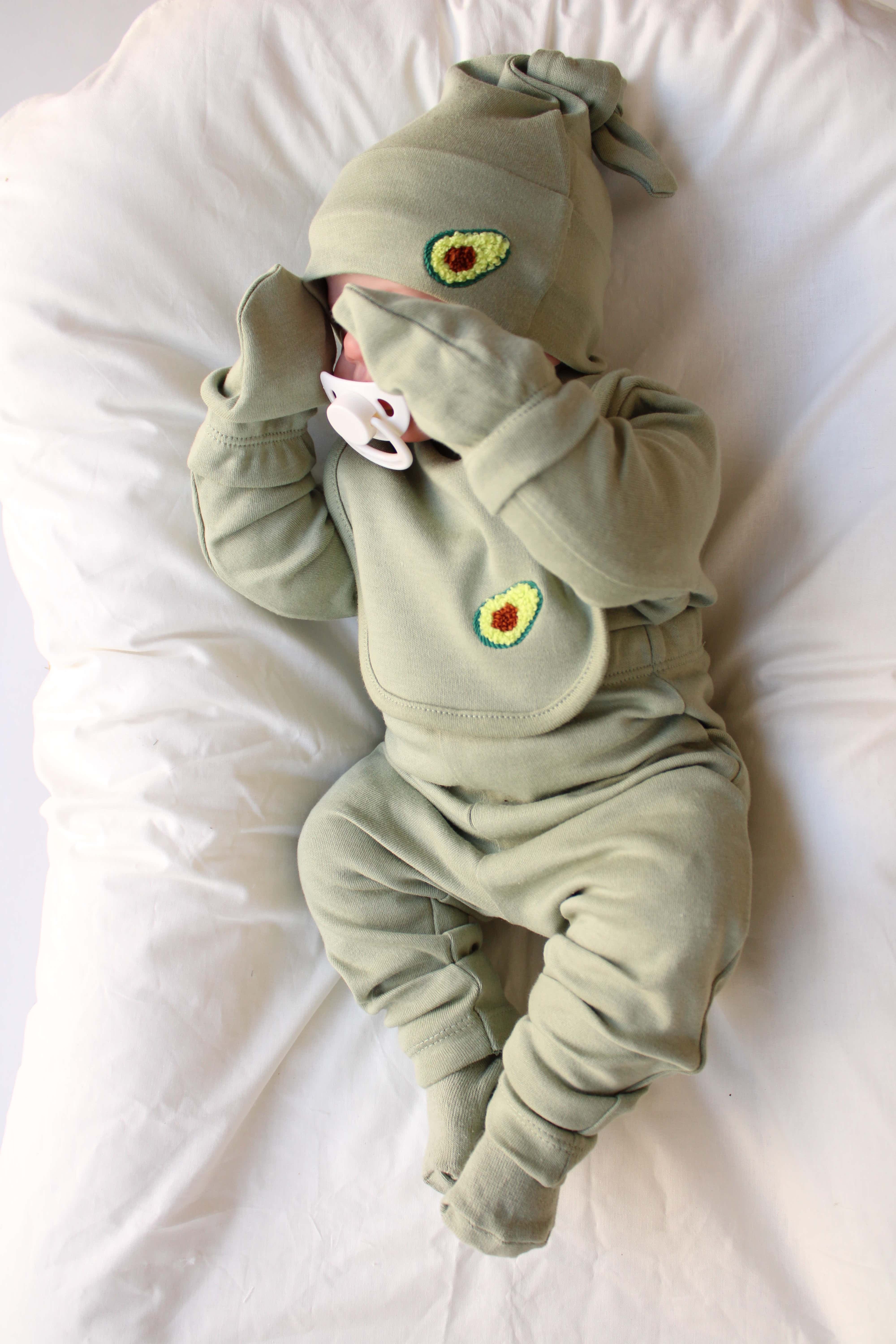 Avocado Patterned 5 Piece Newborn Set - Image 2
