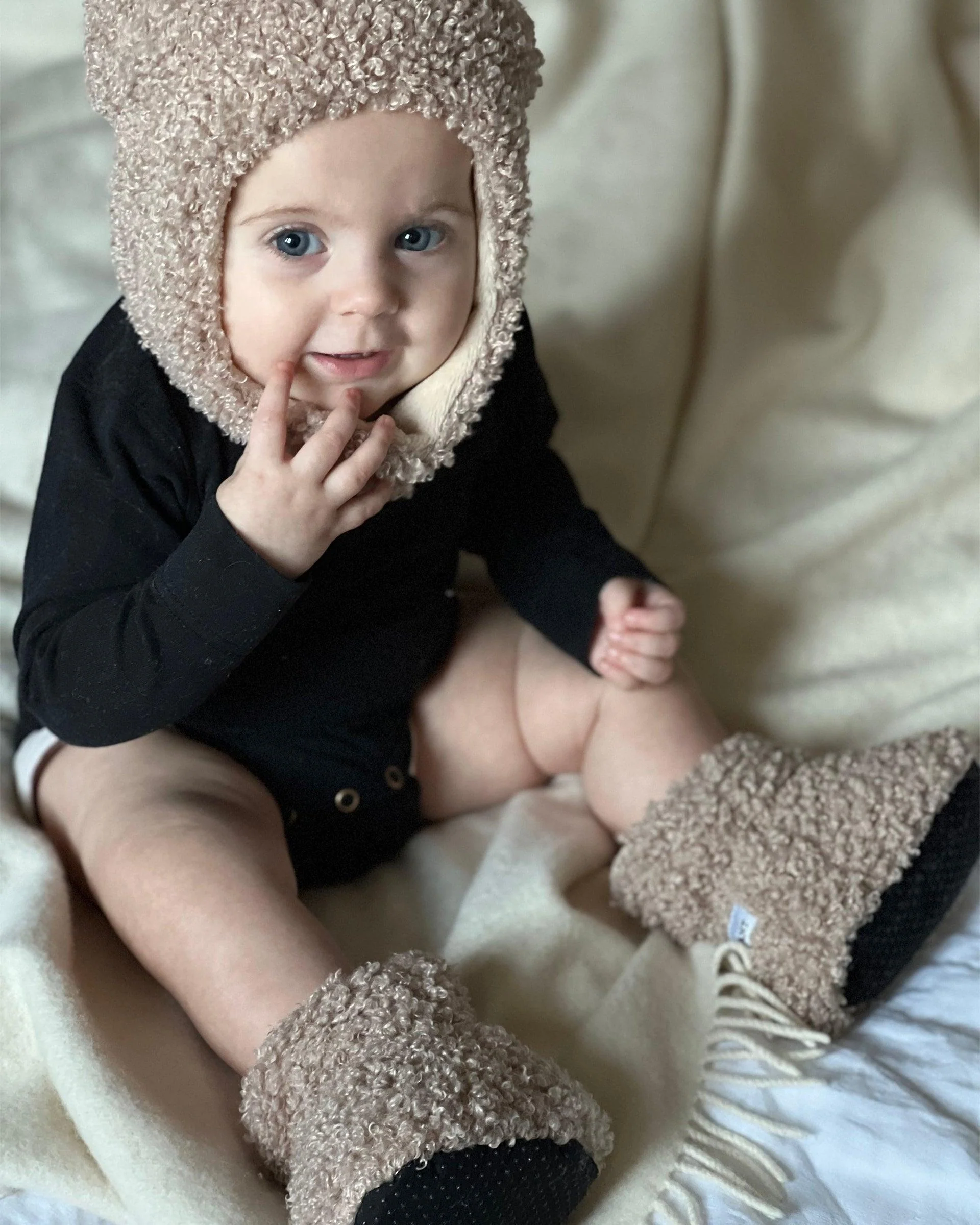 Baby Booties - Teddy - Image 3