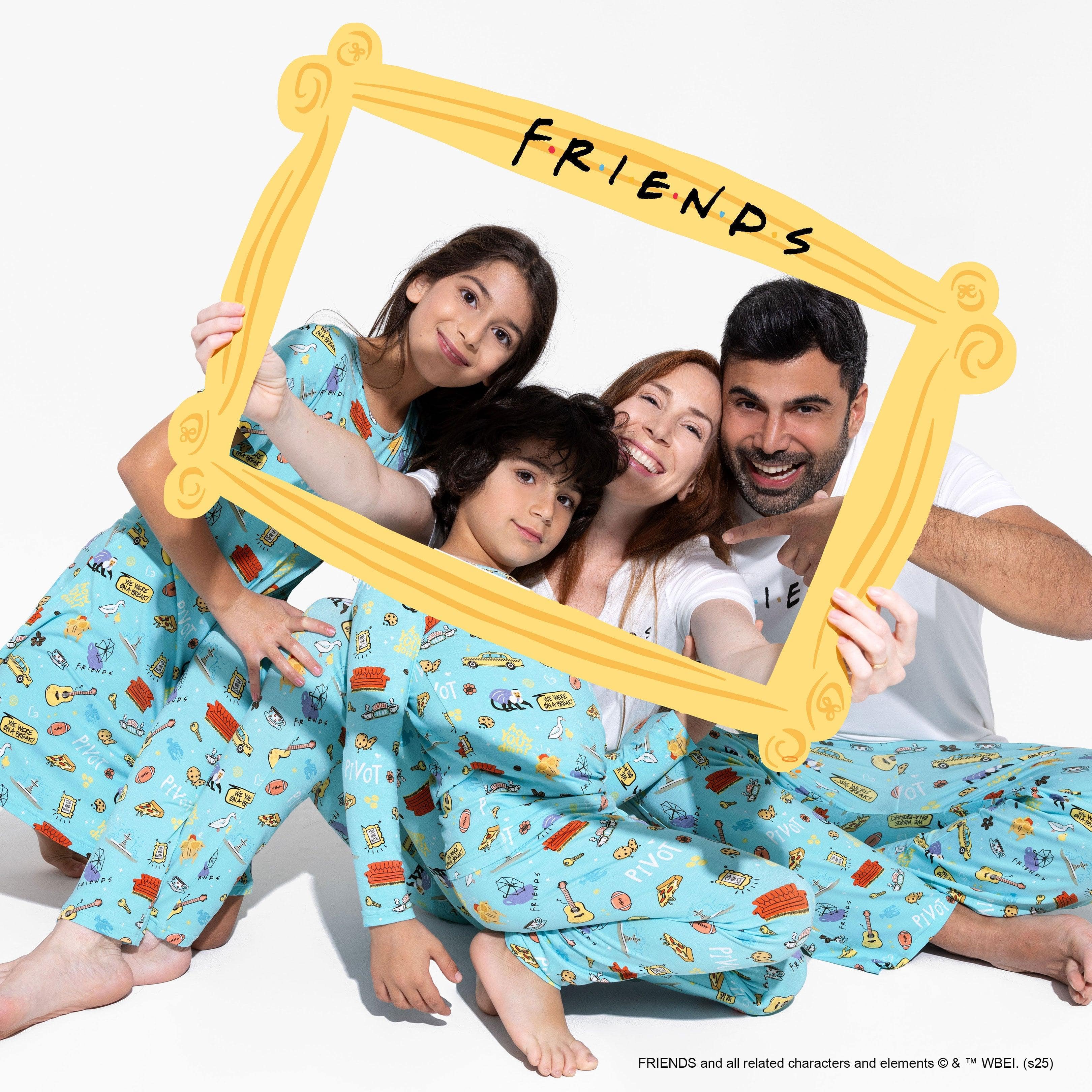 Bamboo Long Sleeve Pajama Set - Friends Central Park - Image 16