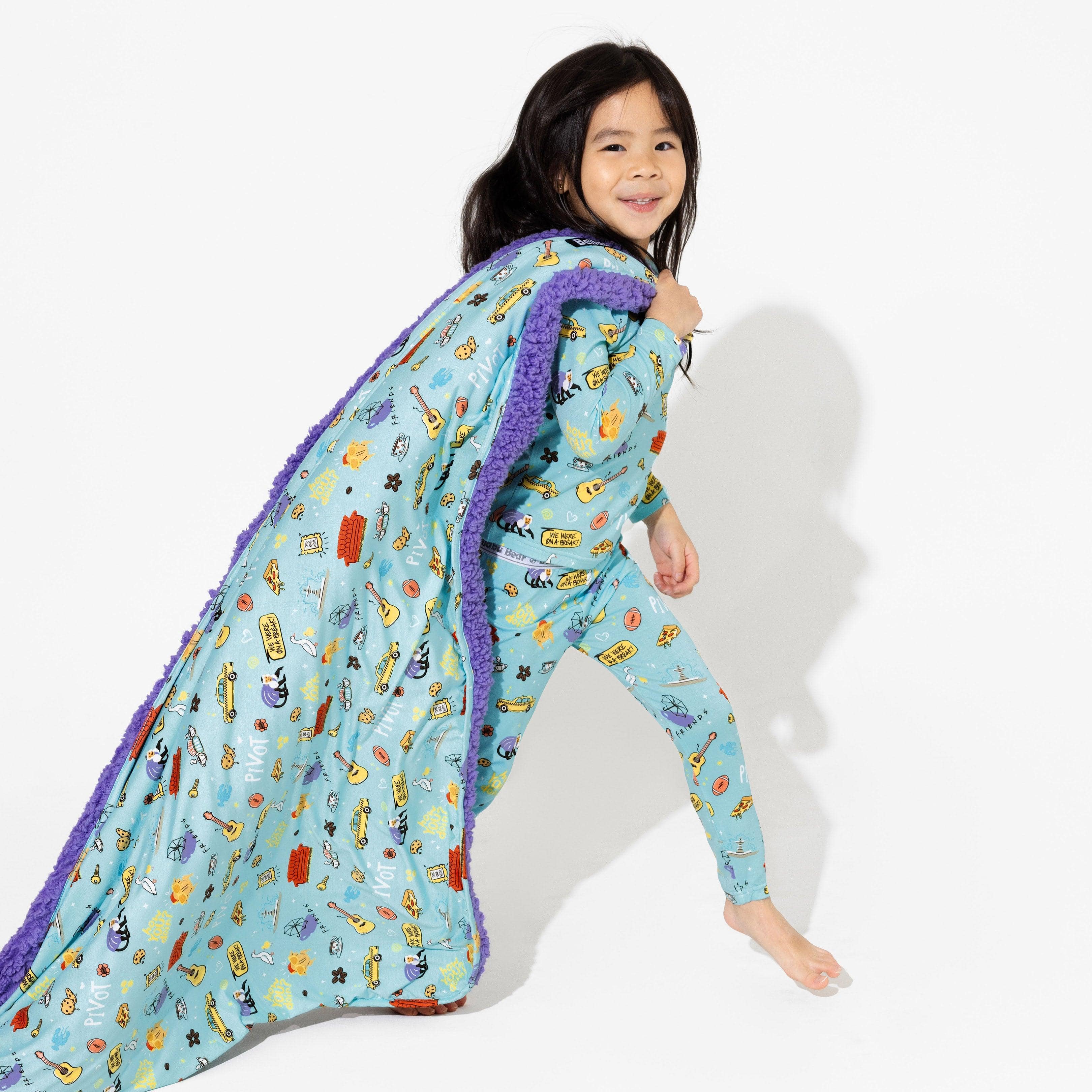 Bamboo Long Sleeve Pajama Set - Friends Central Park - Image 4