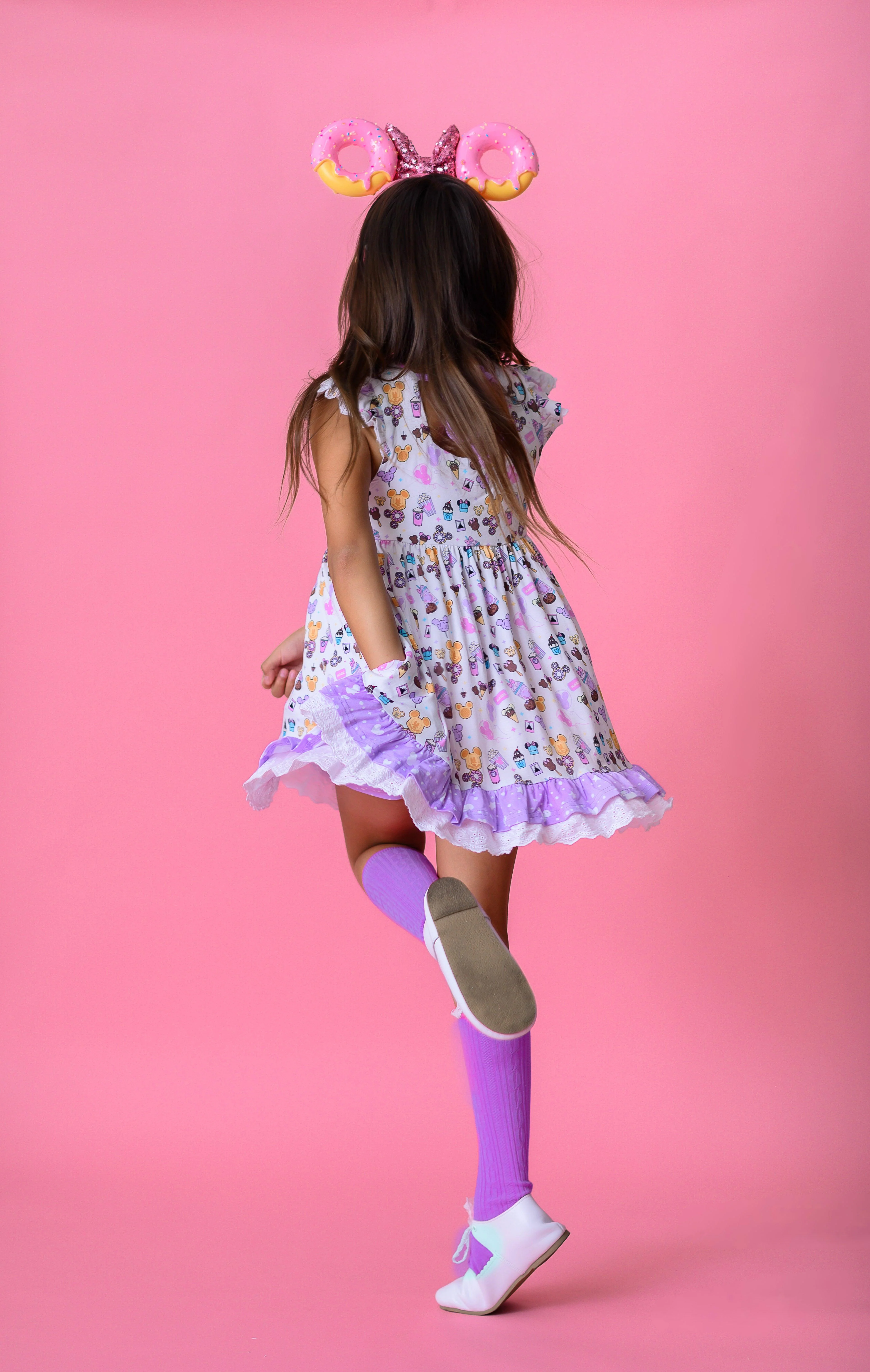 Best. Treats. Ever! Storybook - Twirl Set - Image 16
