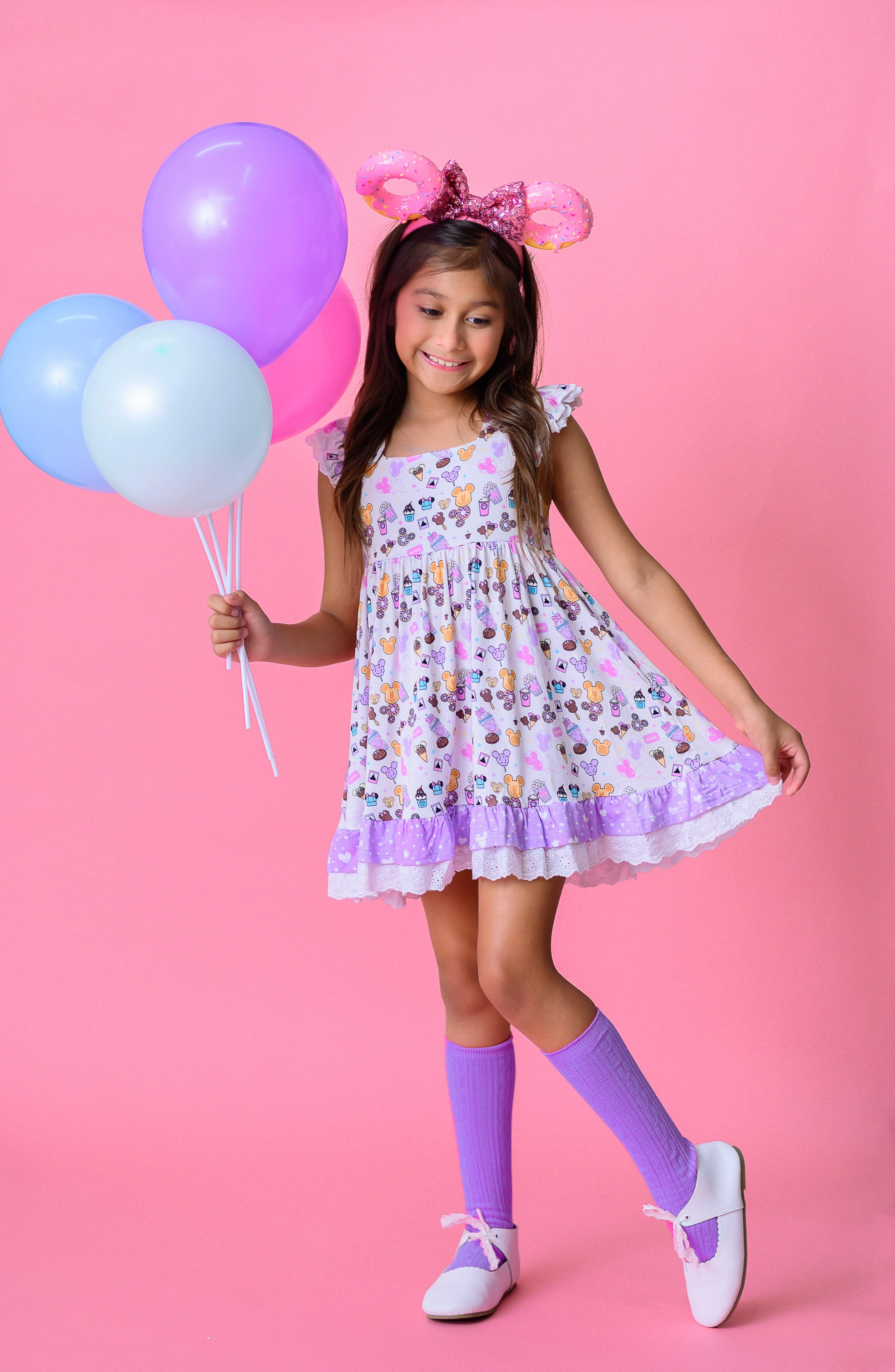 Best. Treats. Ever! Storybook - Twirl Set - Image 23
