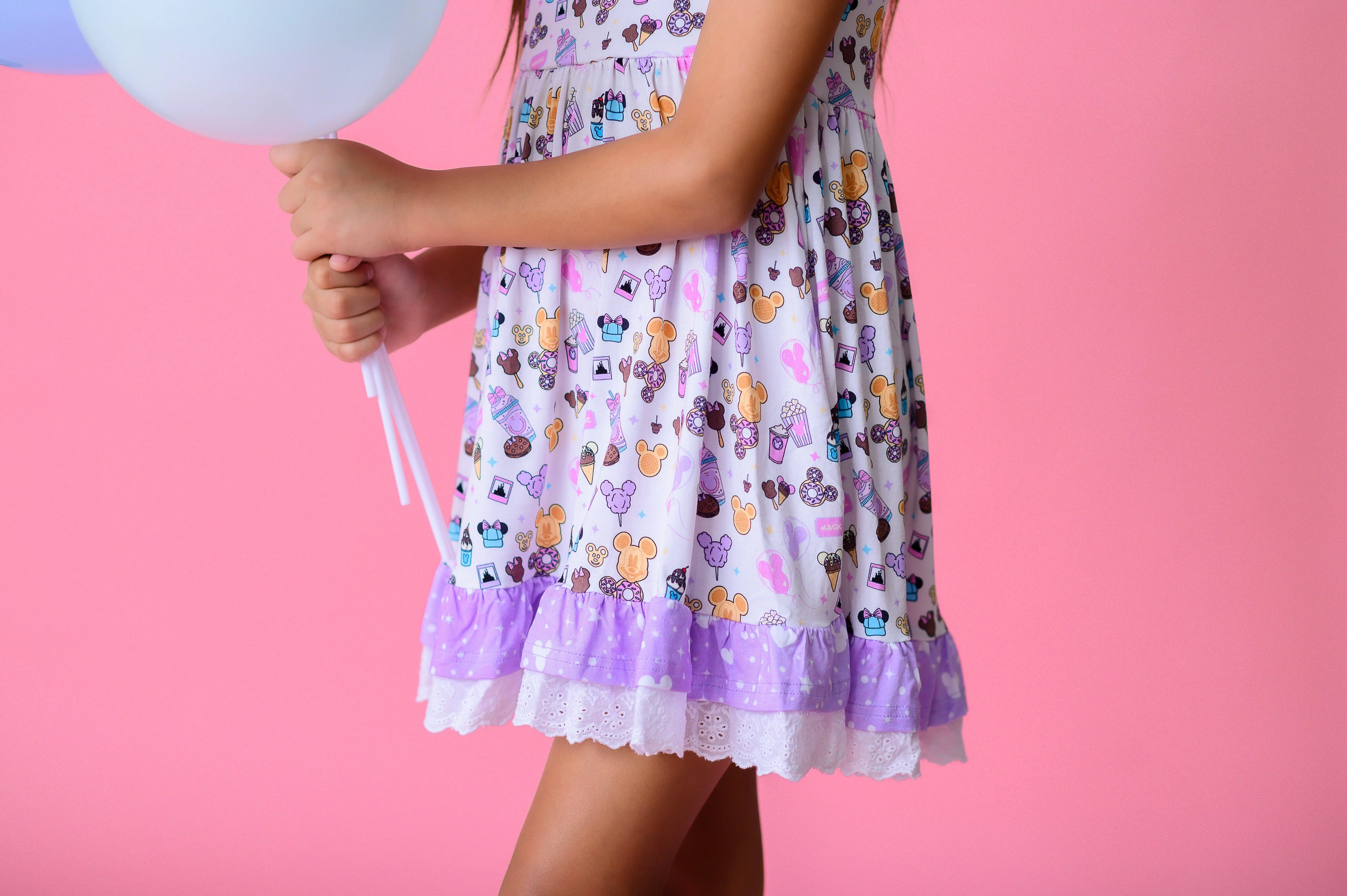 Best. Treats. Ever! Storybook - Twirl Set - Image 25