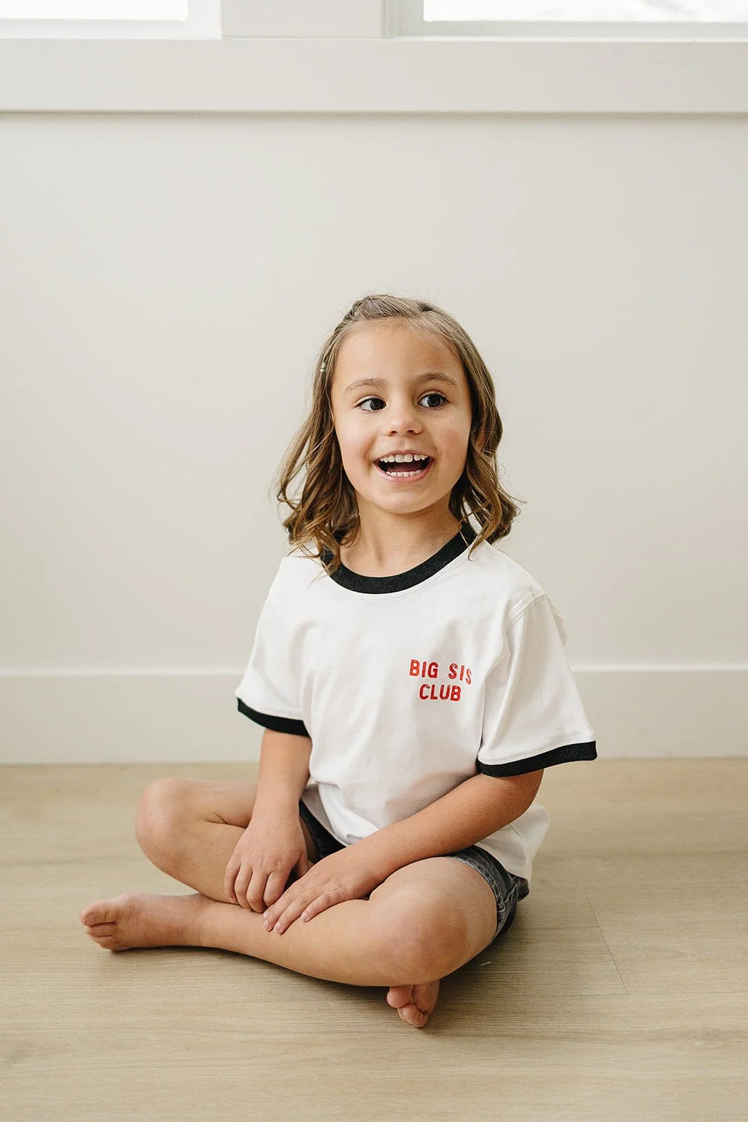 Big Sis Club Tee - Image 4