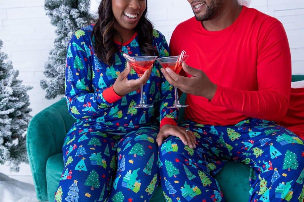 Men's Bamboo Long Sleeve Lounge Pajama Set - Kevin (Christmas Trees) - Image 3