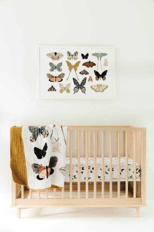 Girl's Quilt Blanket - Butterfly Collector - Image 4