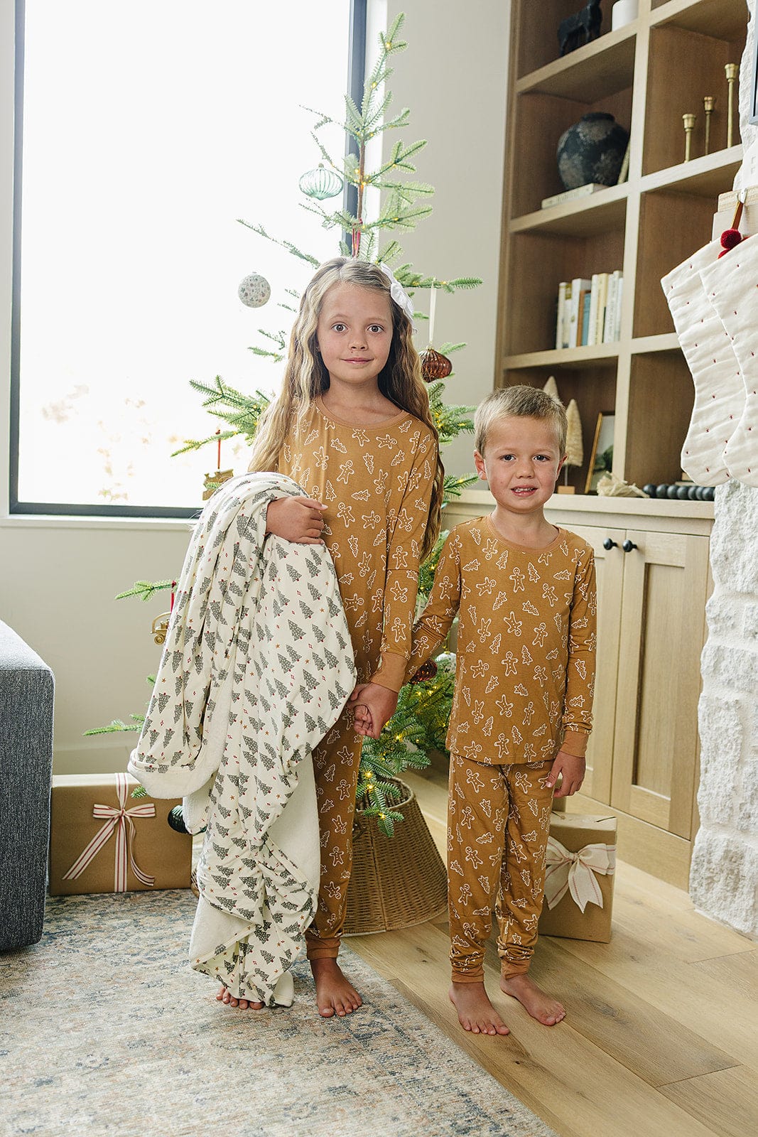 Christmas Trees Bamboo Fleece Quilt - Image 4