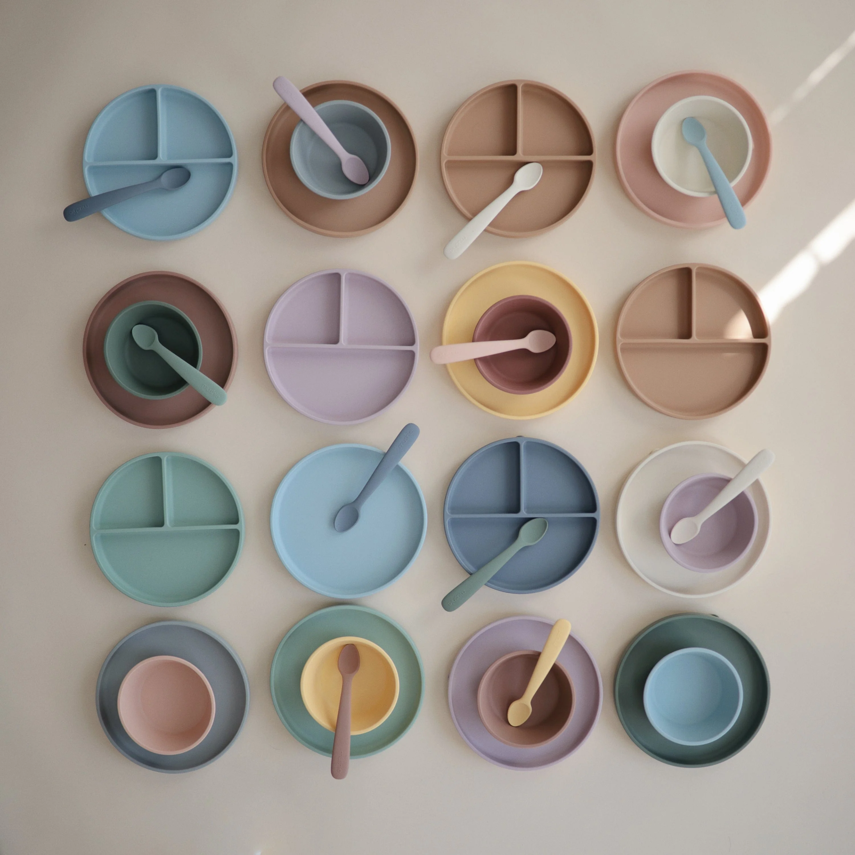 Classic Silicone Suction Plate - Image 60