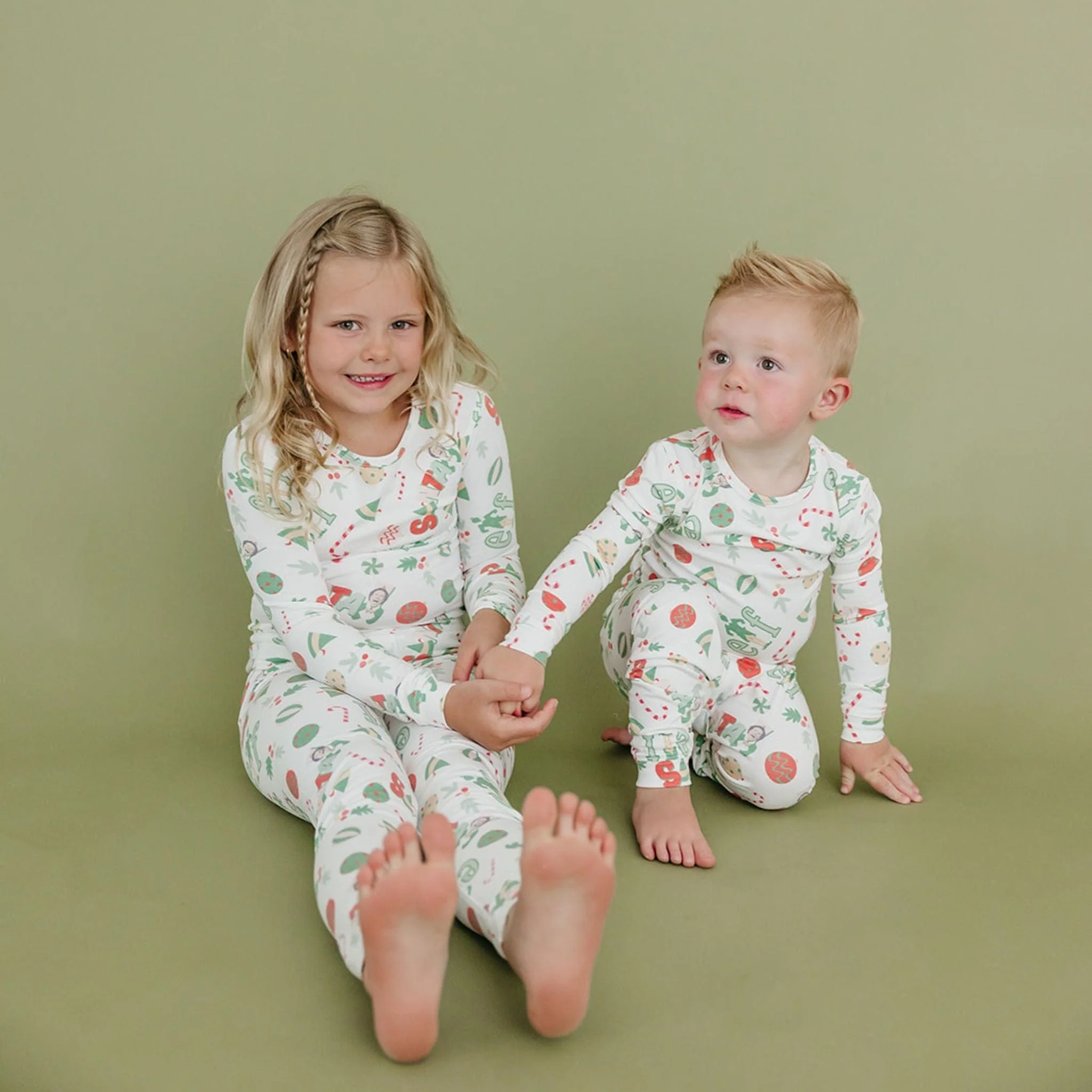 Long Sleeve Pajama Set - Elf - Image 4