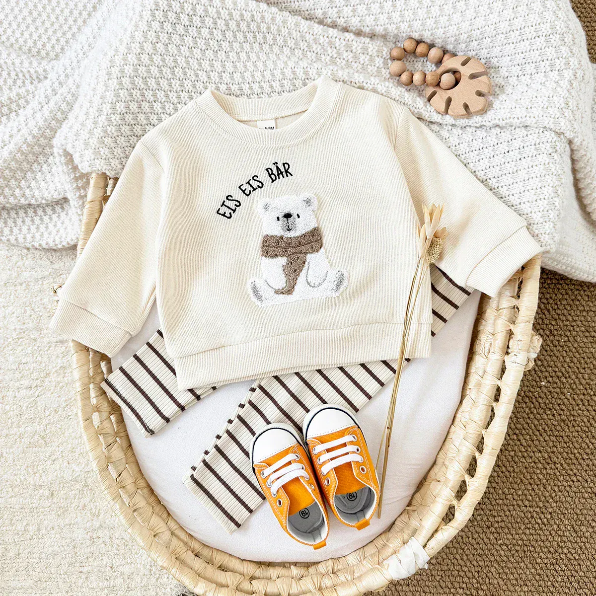 Cute Polar Lounge Set - Image 2