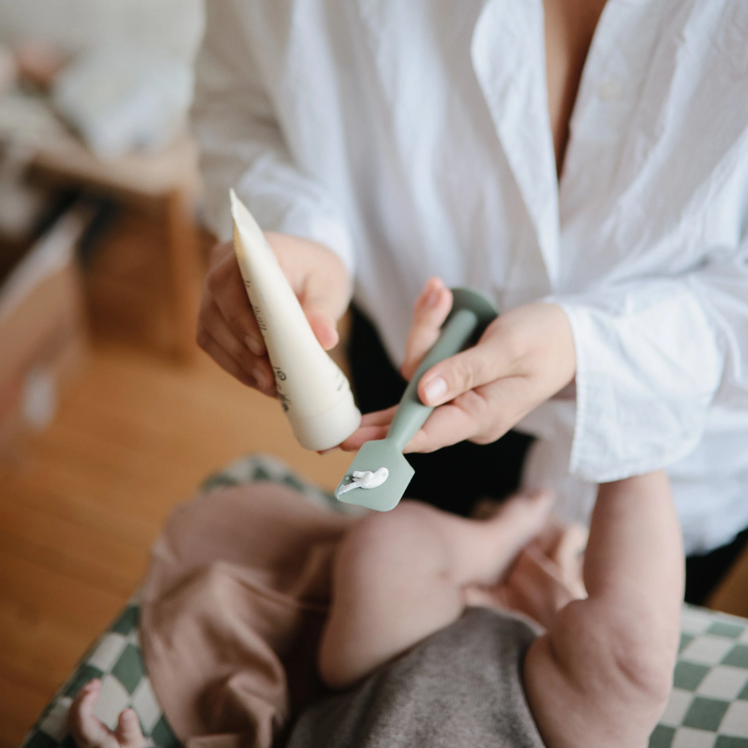 Diaper Cream Applicator - Image 7