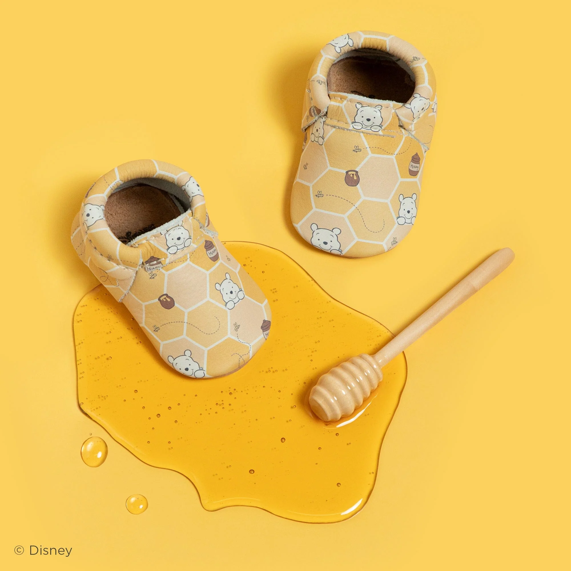 Disney Pooh Bear Honeycomb City Baby Shoe - Image 7
