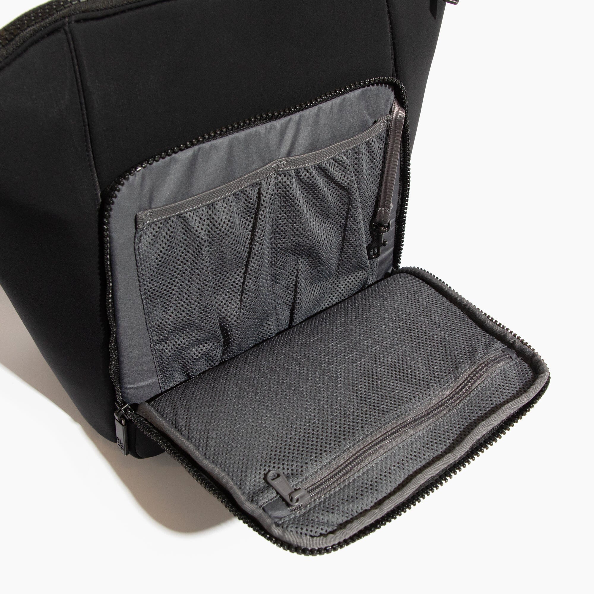 Ebony Seoul Neoprene Backpack II - Image 5