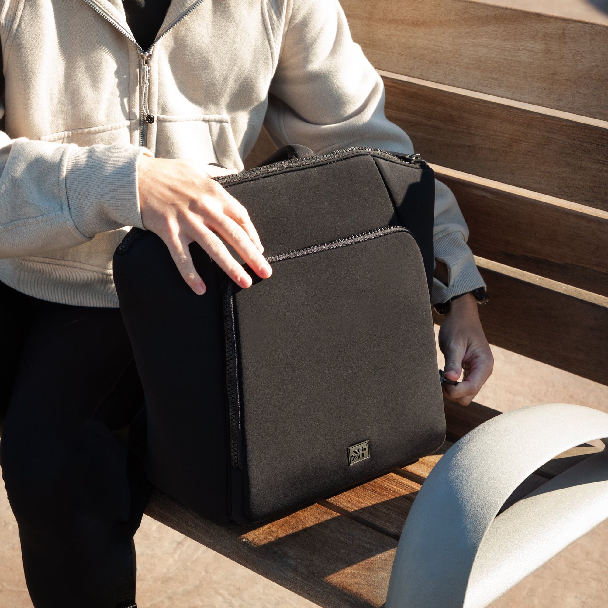 Ebony Seoul Neoprene Backpack II - Image 8