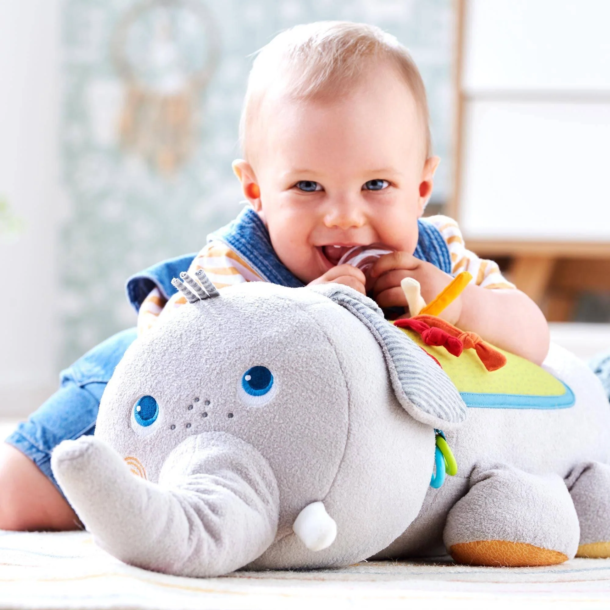 Elephant Discovery Pillow - Image 2