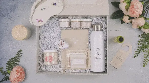Gift for Mom, Mother's Day gift, Pamper your Mom - Image 4