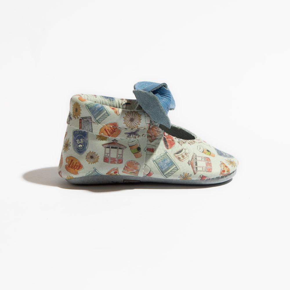 Gilmore Girls Knotted Bow Baby Shoe - Image 3