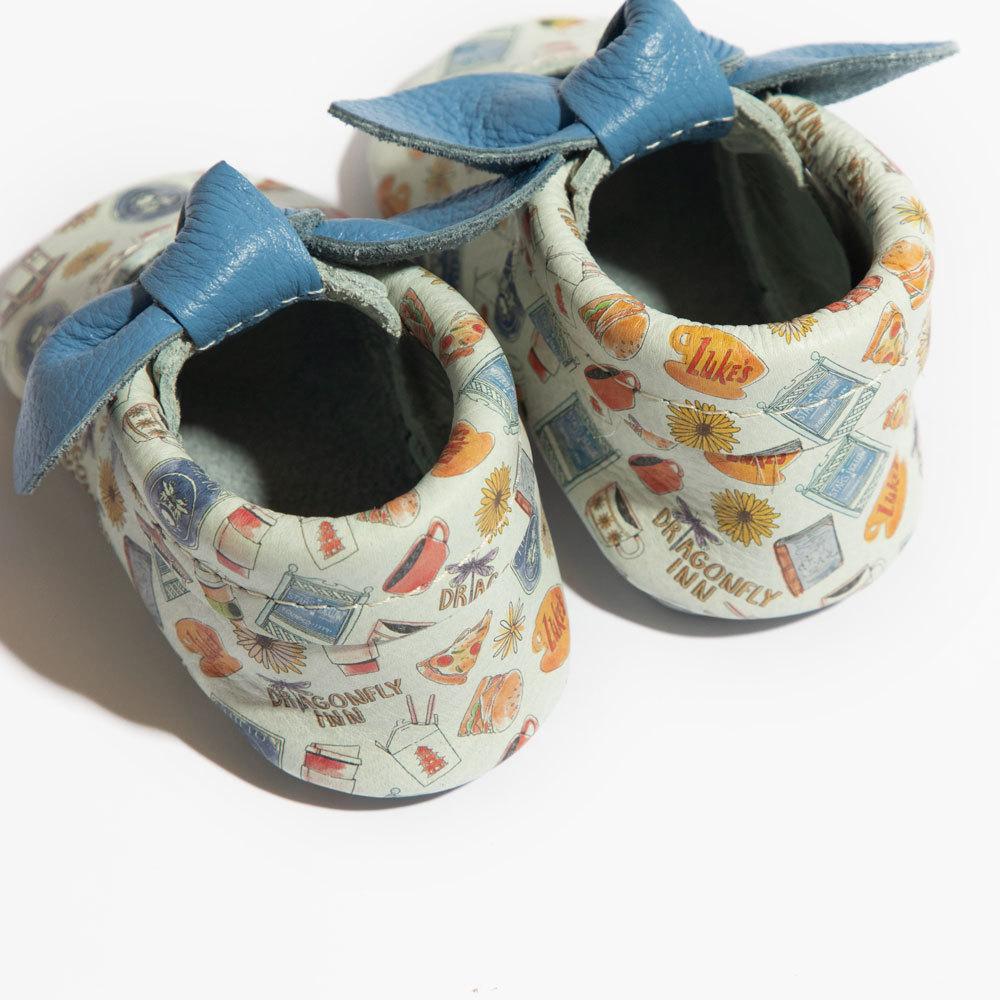 Gilmore Girls Knotted Bow Baby Shoe - Image 4