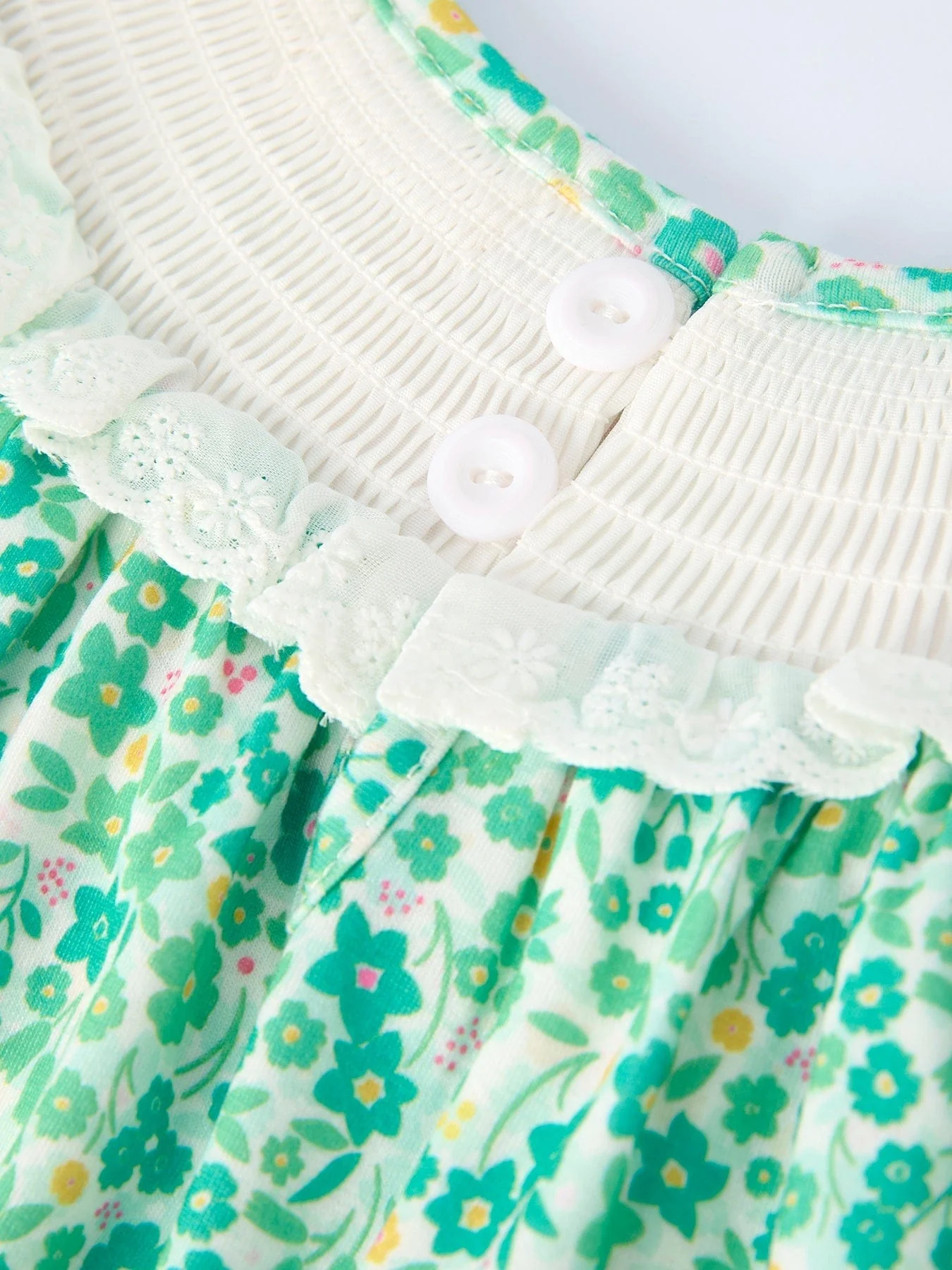 Girls St. Patrick's Day Shamrock Bow Smocked Dress - Image 5