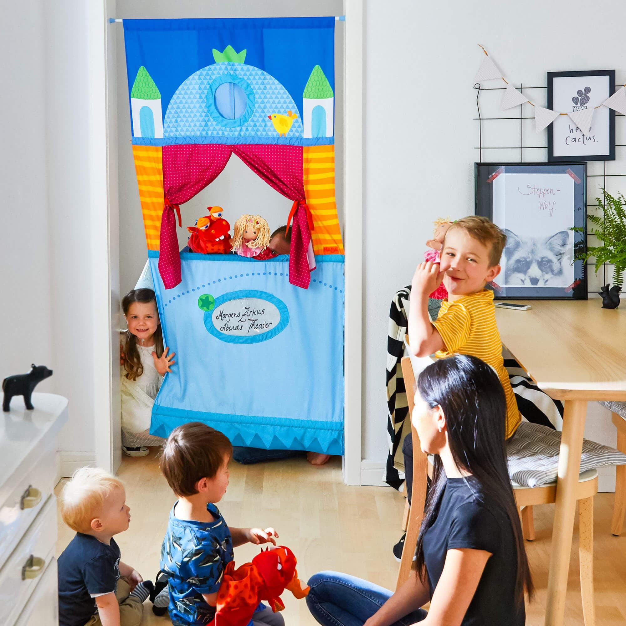 Hanging Doorway Puppet Theater - Image 2