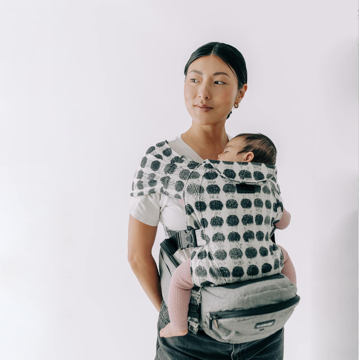 Hip Seat Hands-Free Attachment - Image 103