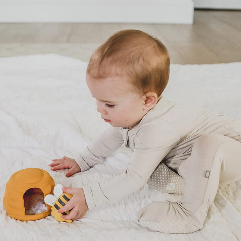 Honey Bee Teether Toy Playset - Image 3
