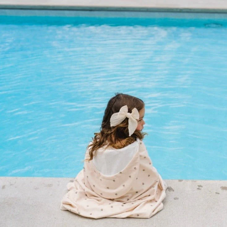 Hooded Towels - Image 19