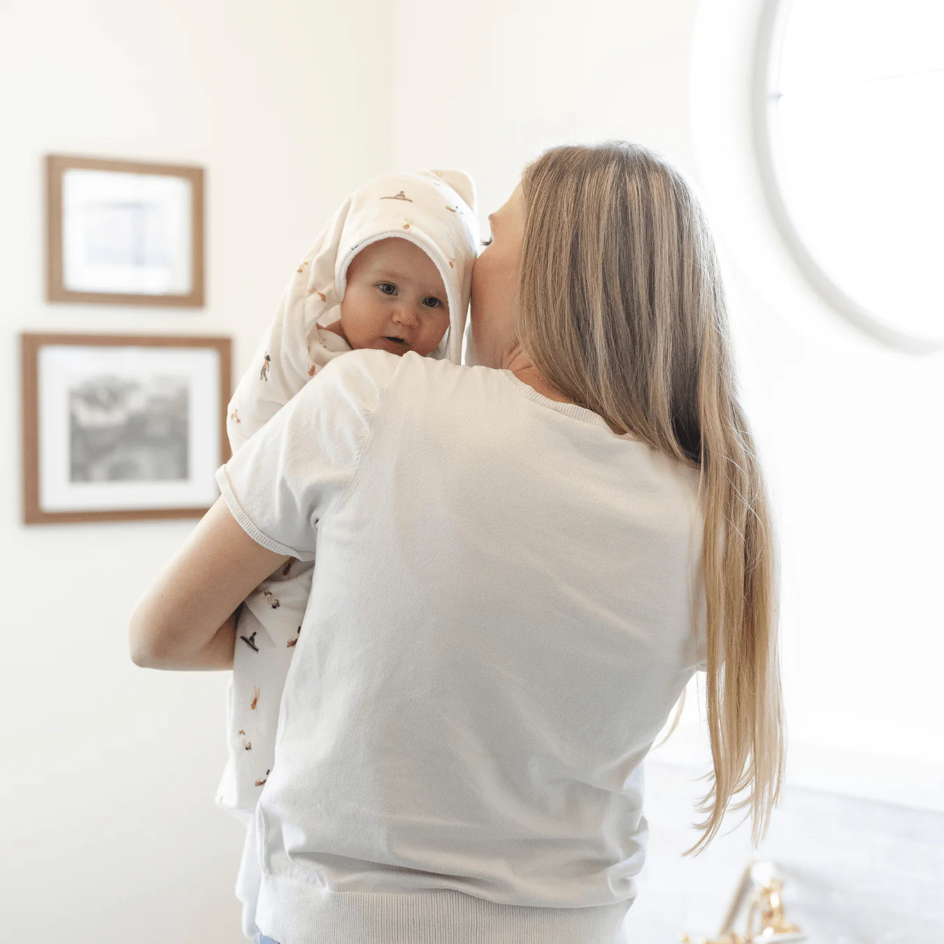 Hooded Towels - Image 38