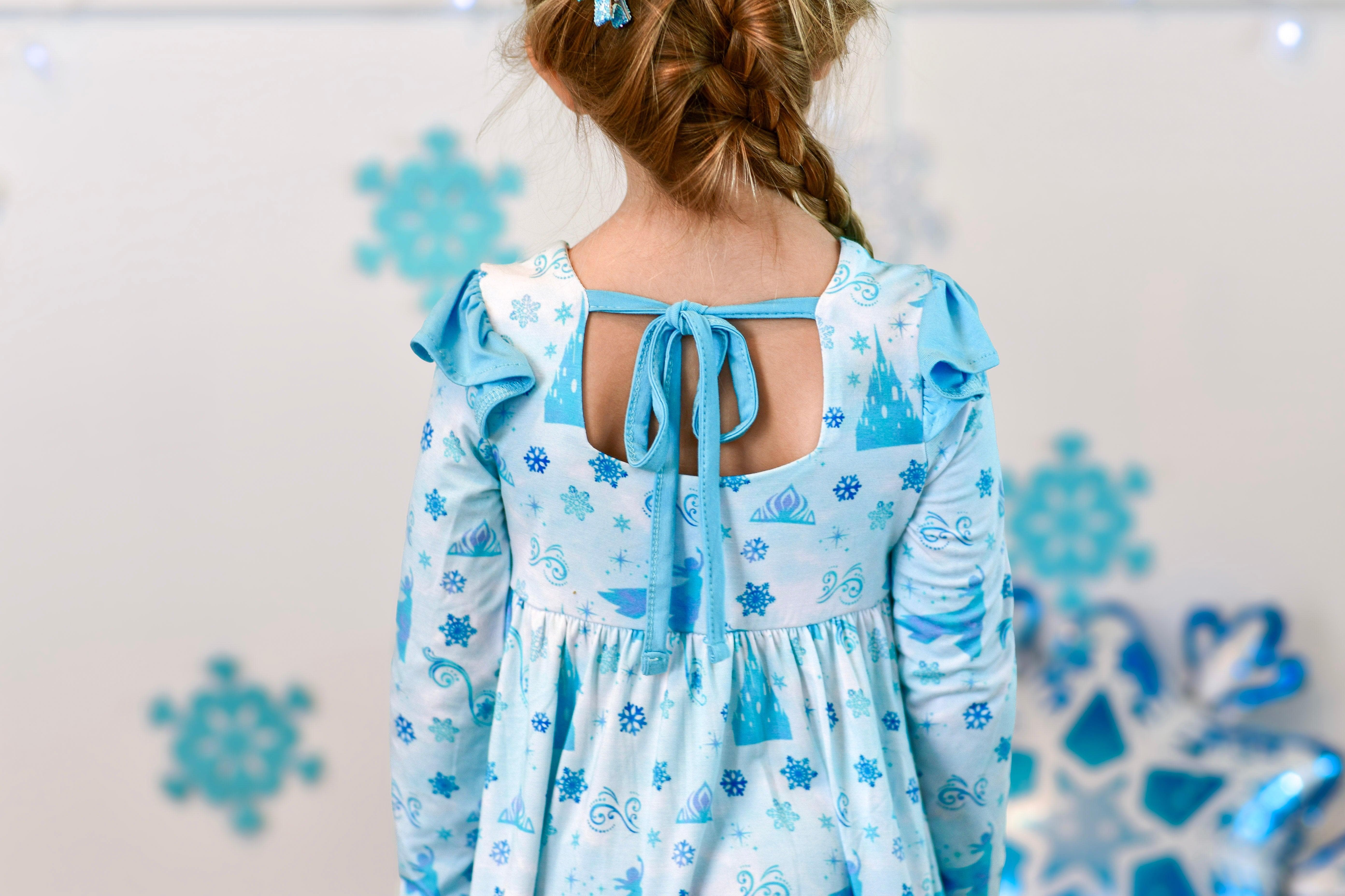 Ice Queen Storybook - Twirl Set - Image 27