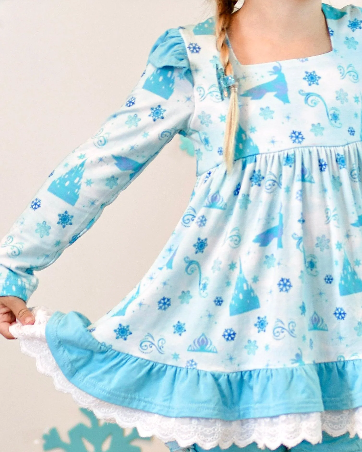 Ice Queen Storybook - Twirl Set - Image 3