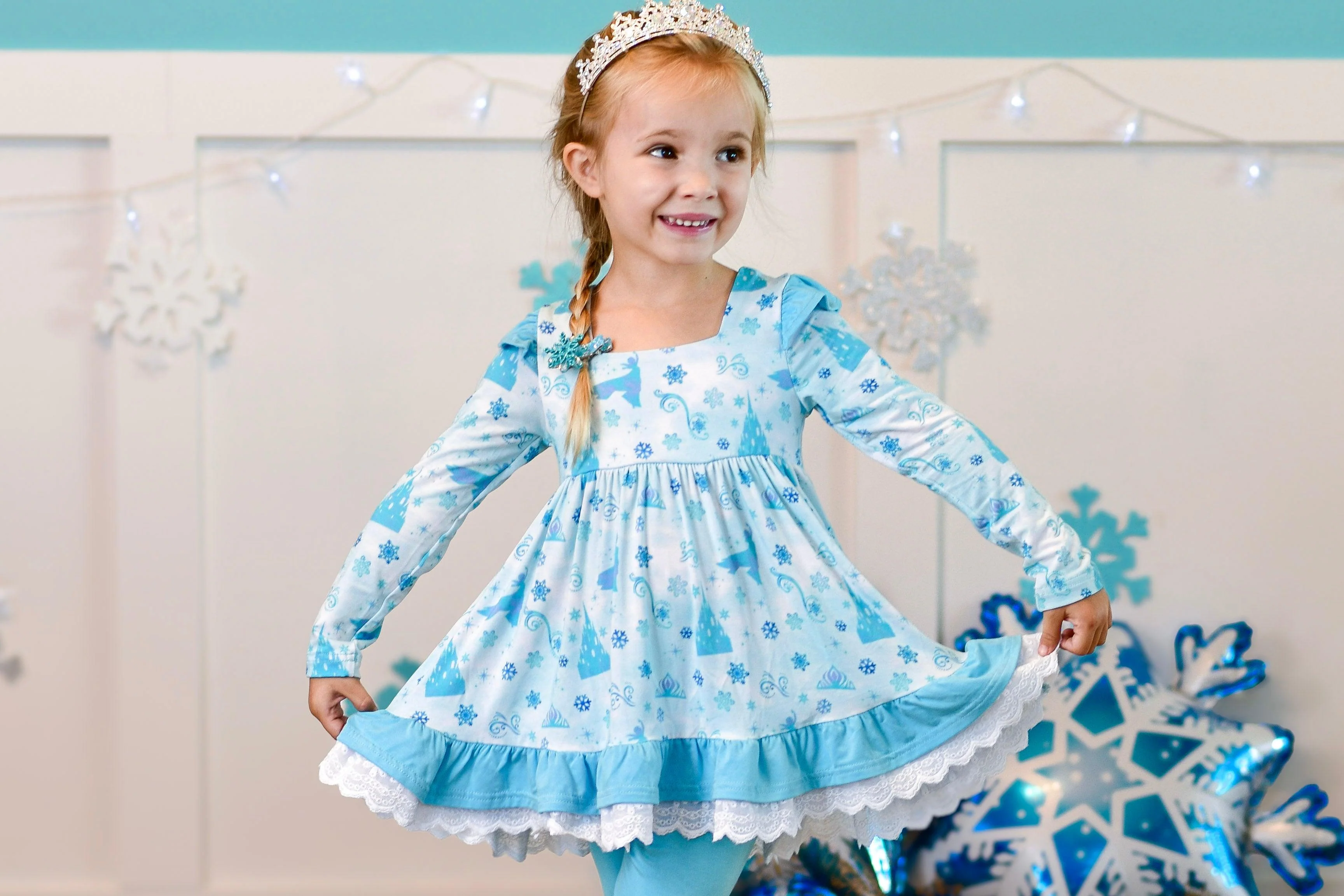 Ice Queen Storybook - Twirl Set - Image 7