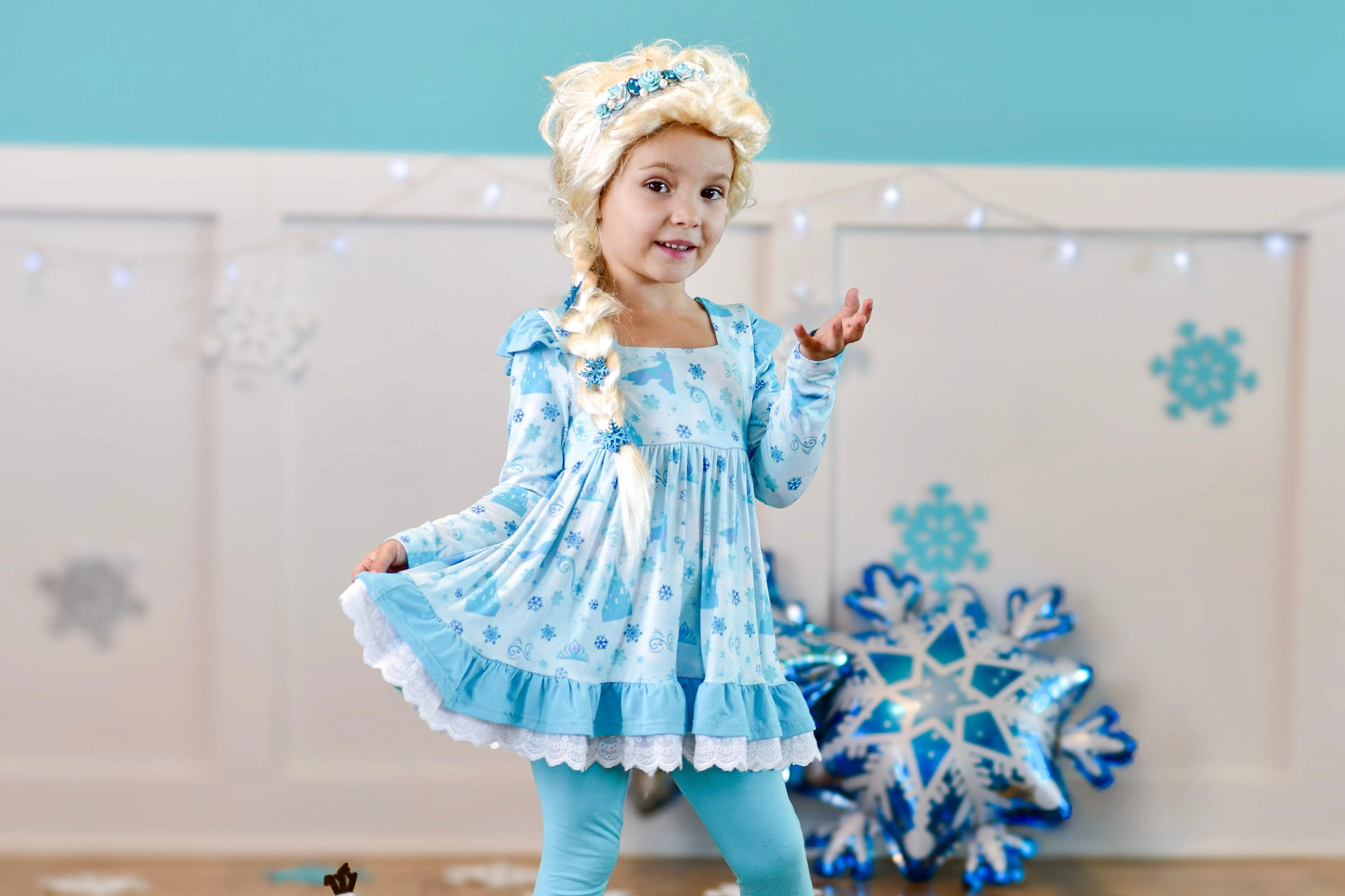 Ice Queen Storybook - Twirl Set - Image 8