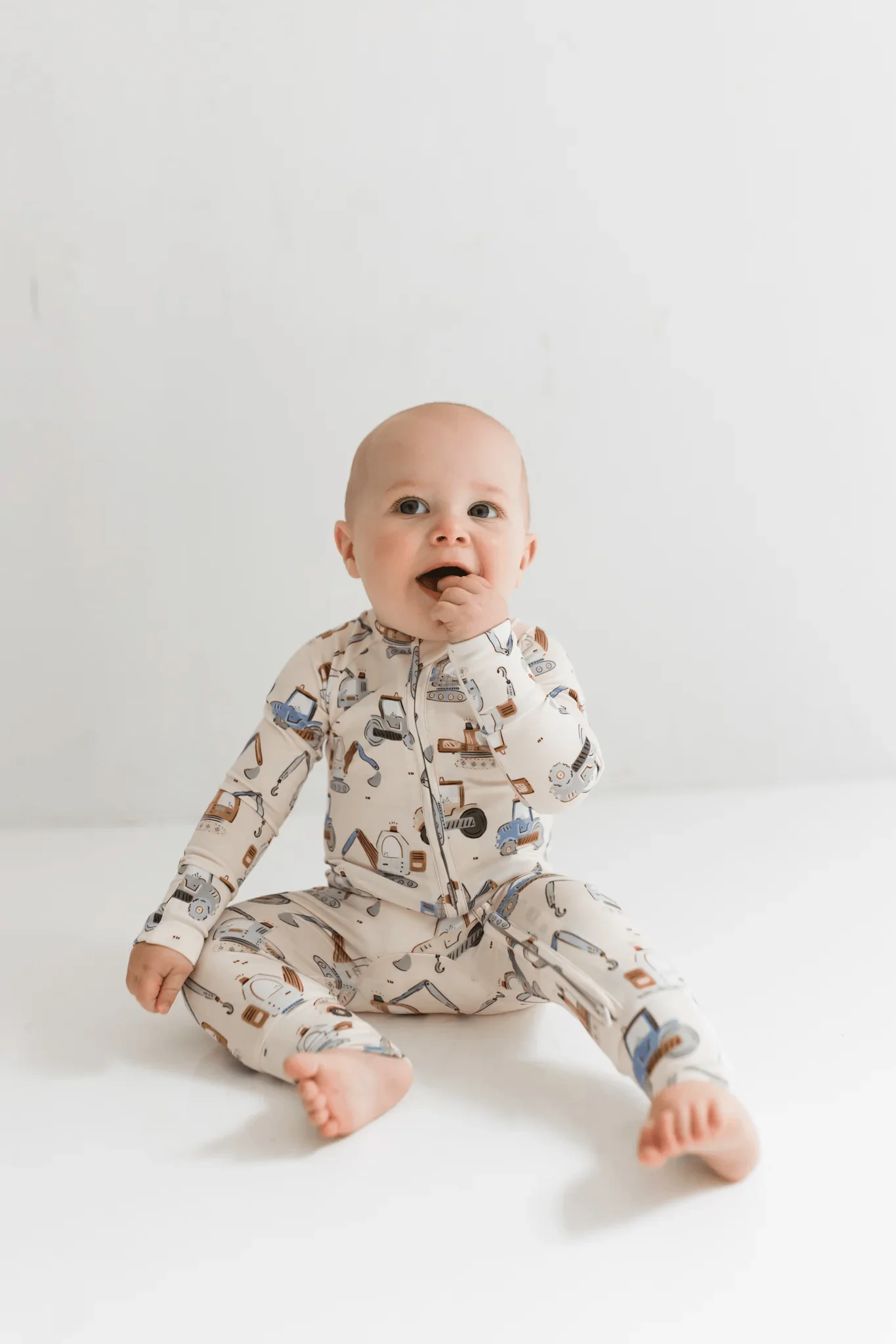Bamboo Convertible Footie Romper - Little Excavator - Image 4