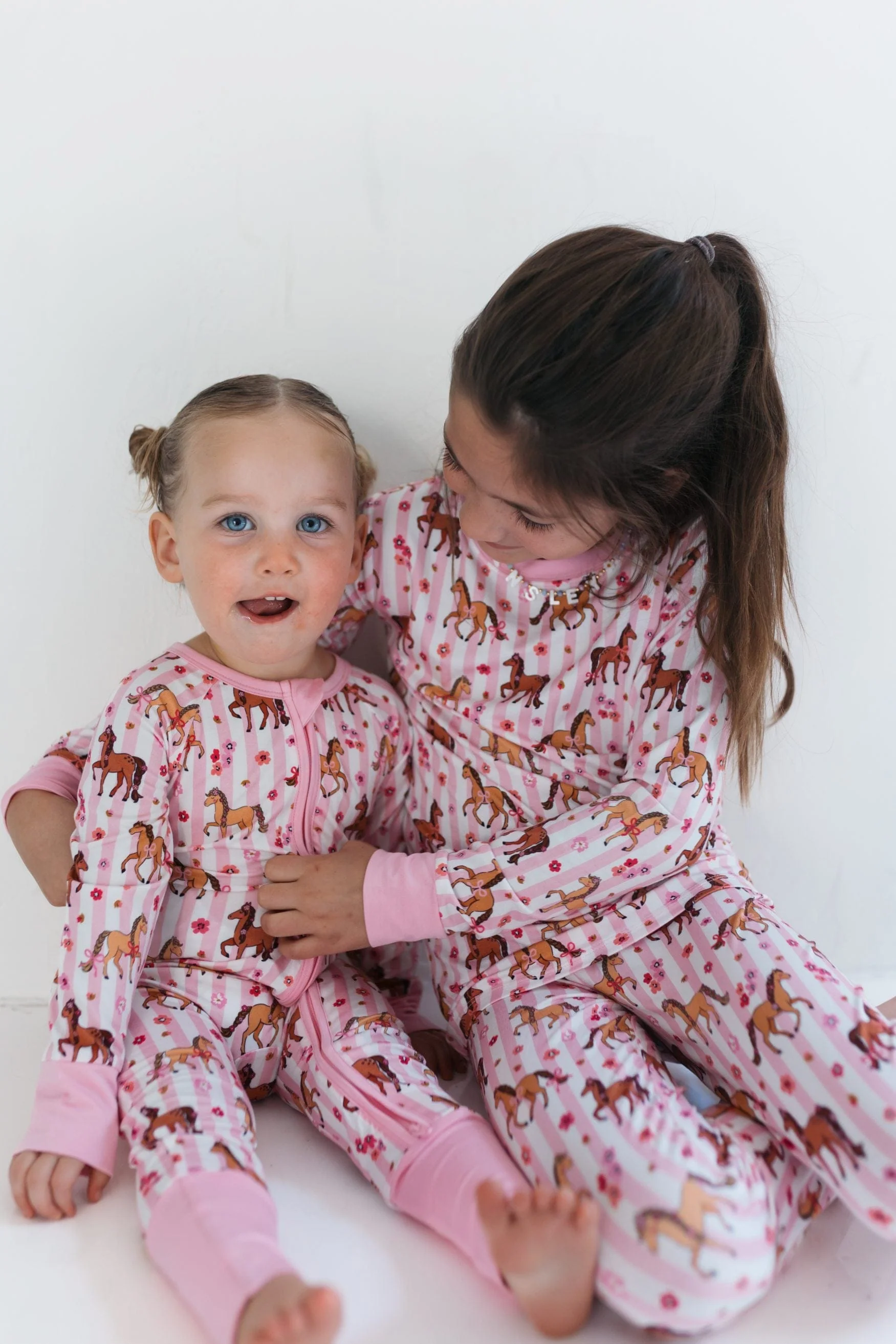 Bamboo Convertible Footie Romper - Pink Pony - Image 5