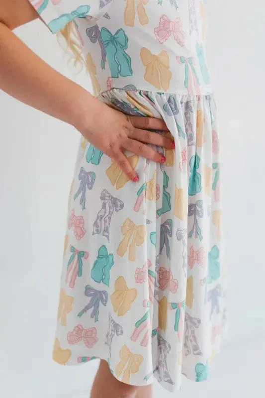 Bamboo Short Sleeve Twirl Dress - Easter Bows - Image 2