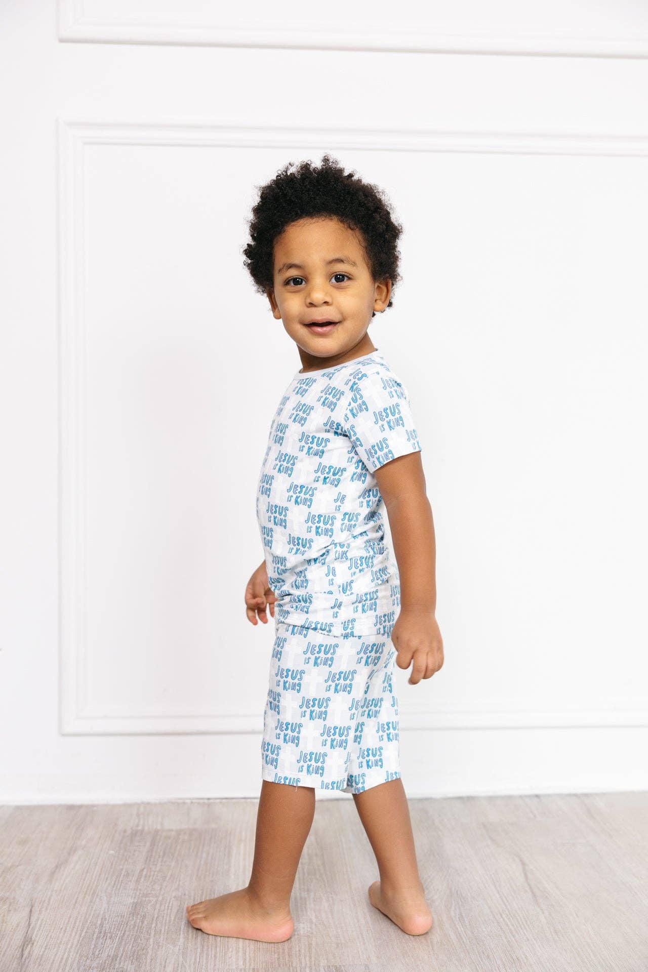Bamboo Short Sleeve Pajama Set with Shorts - Blue Jesus Is King - Image 4