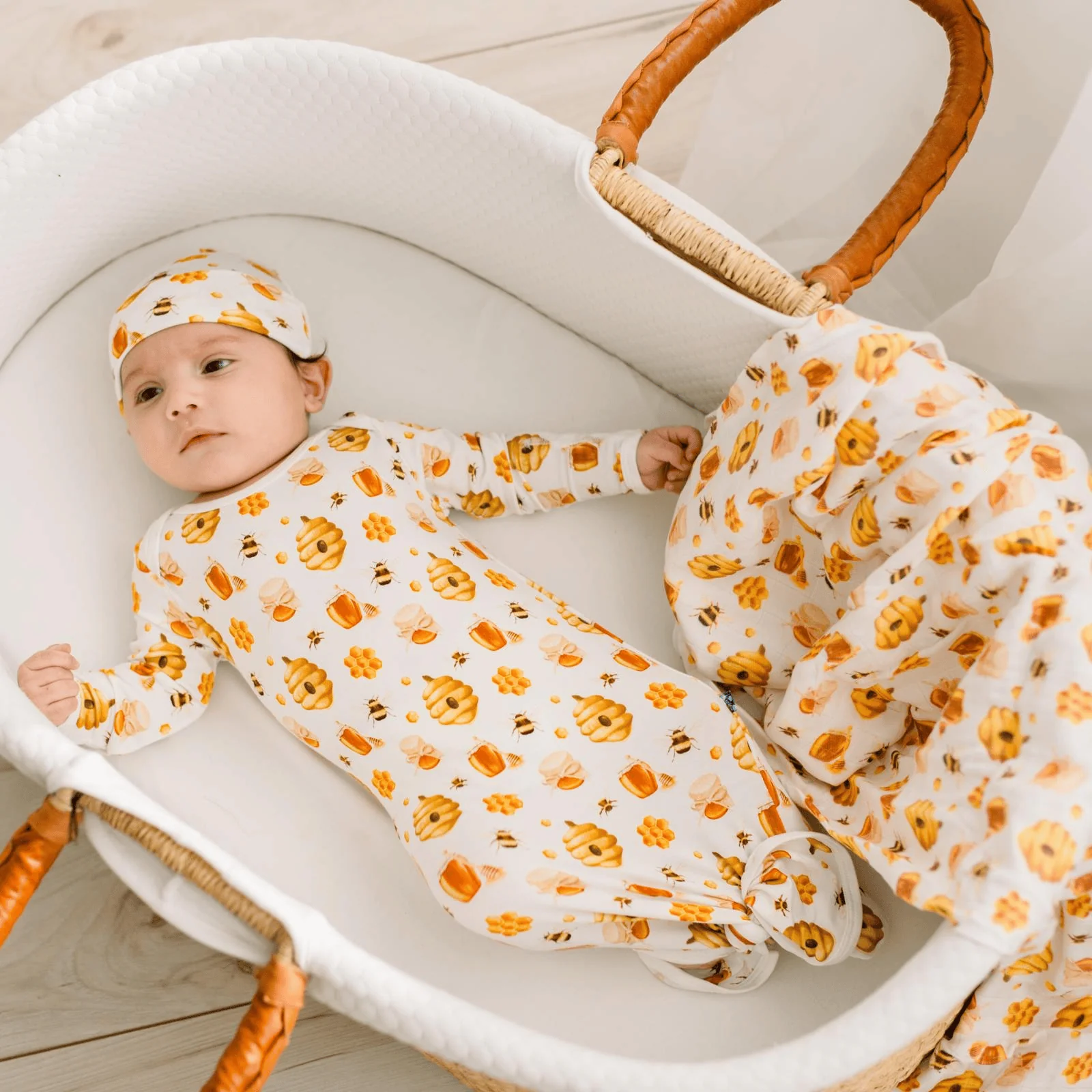 Bamboo Knotted Layette Gown & Hat Set - Natural Bees & Honey - Image 3