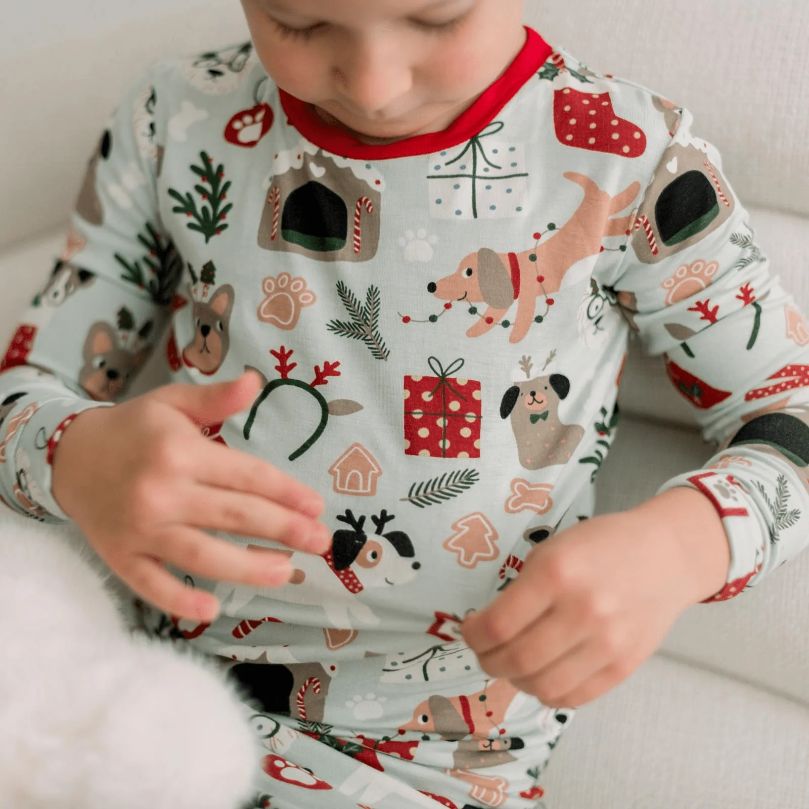 Bamboo Long Sleeve Pajama Set - Aloe Christmas Dogs - Image 2