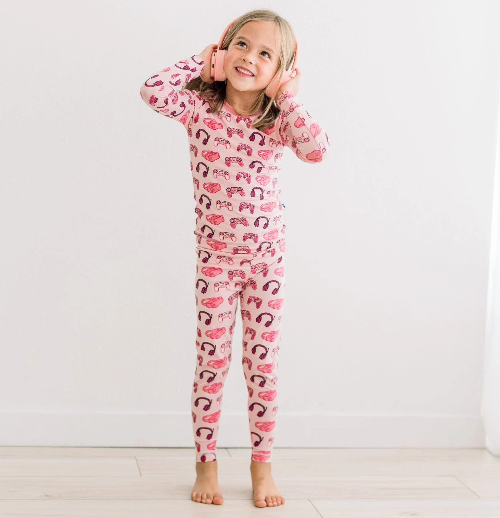 Bamboo Long Sleeve Pajama Set - Baby Rose Gamer - Image 3