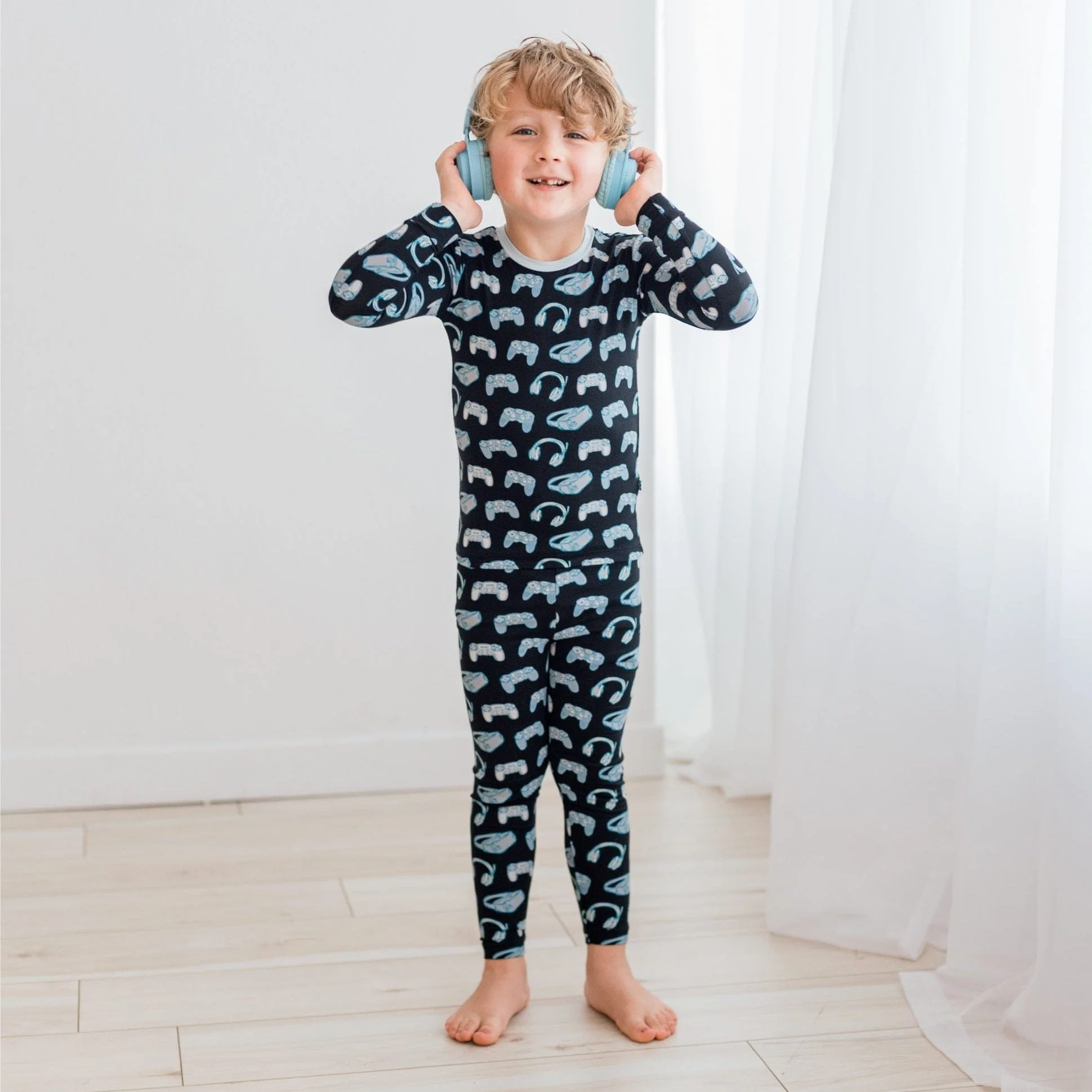 Bamboo Long Sleeve Pajama Set - Midnight Gamer - Image 3