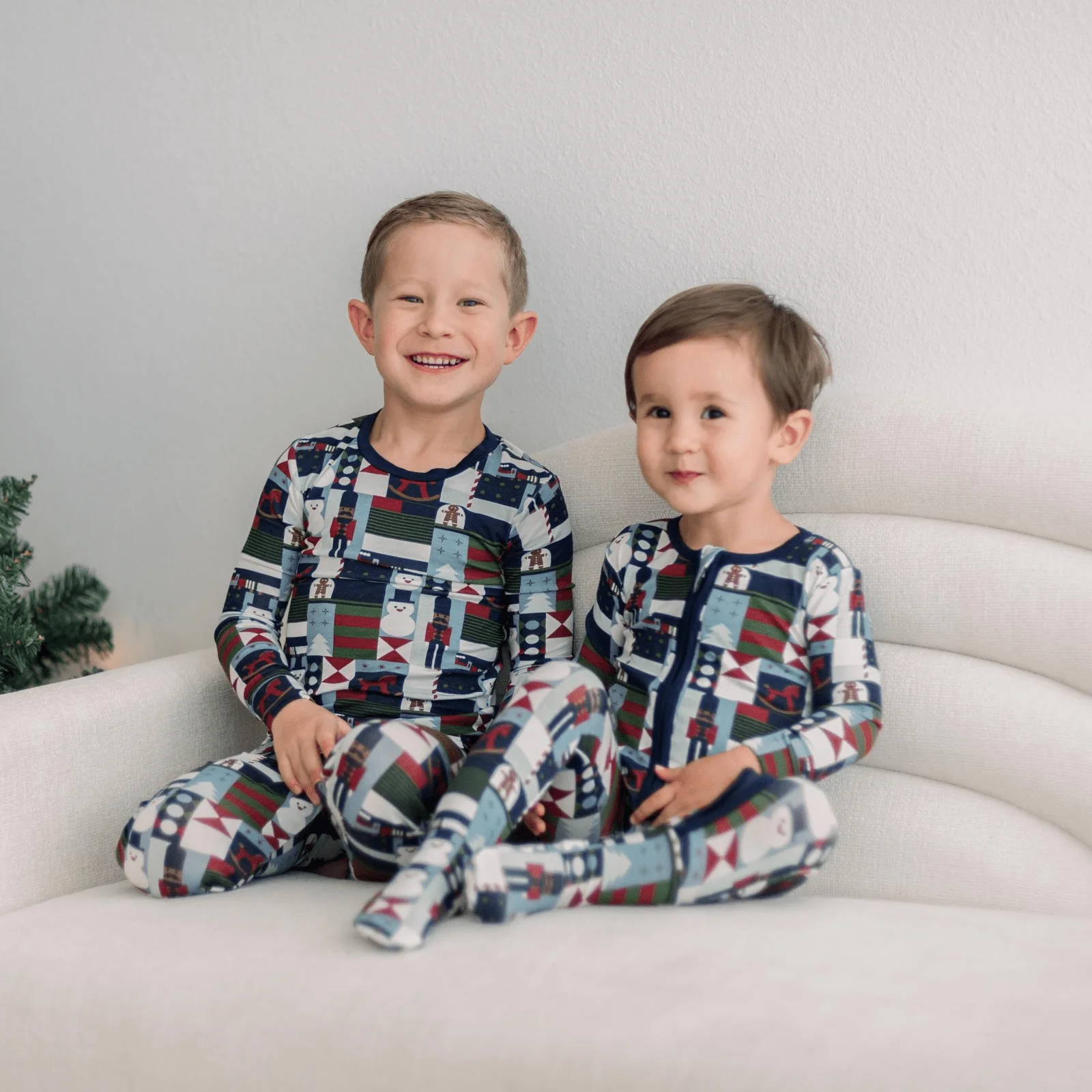 Bamboo Long Sleeve Pajama Set - Peacoat Mod Christmas - Image 3