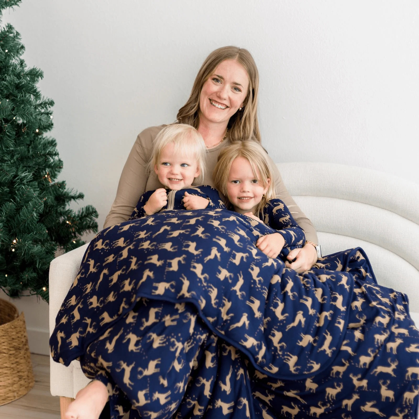 Bamboo Long Sleeve Relaxed Tee & Pajama Pants Set - Peacoat Elk - Image 4