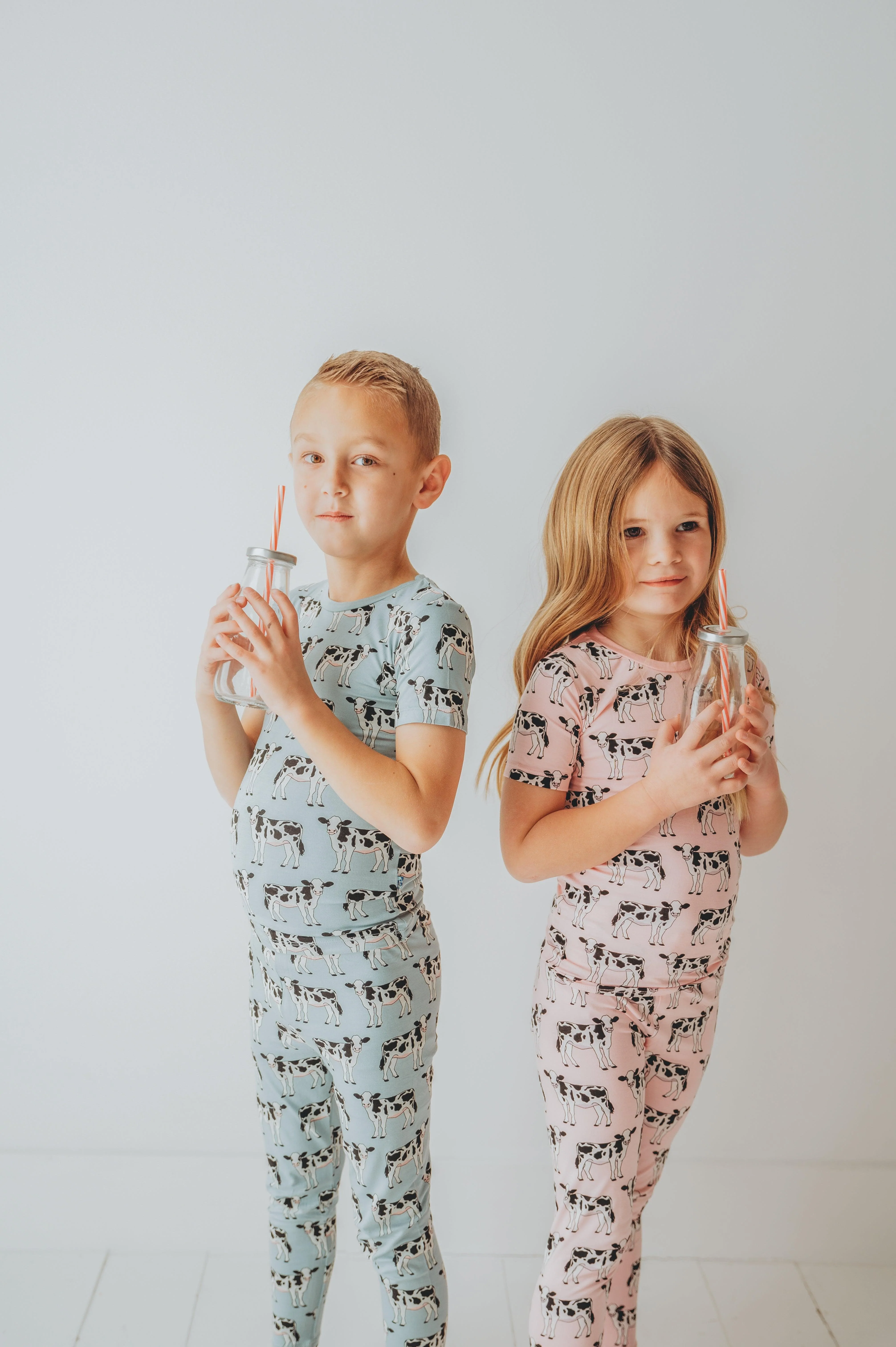 Bamboo Short Sleeve Pajama Set - Cake Pop Cows - Image 3