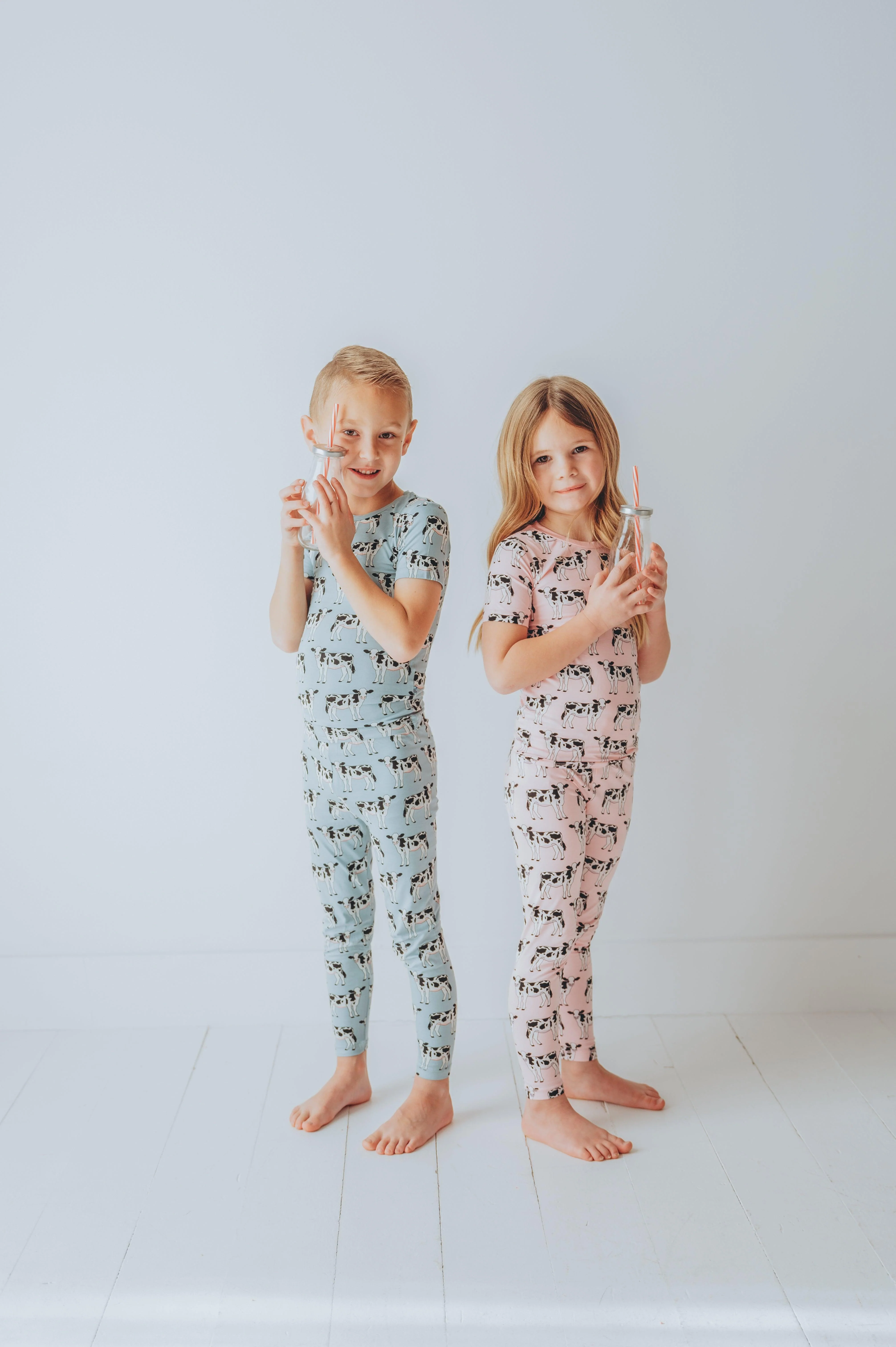 Bamboo Short Sleeve Pajama Set - Cake Pop Cows - Image 9