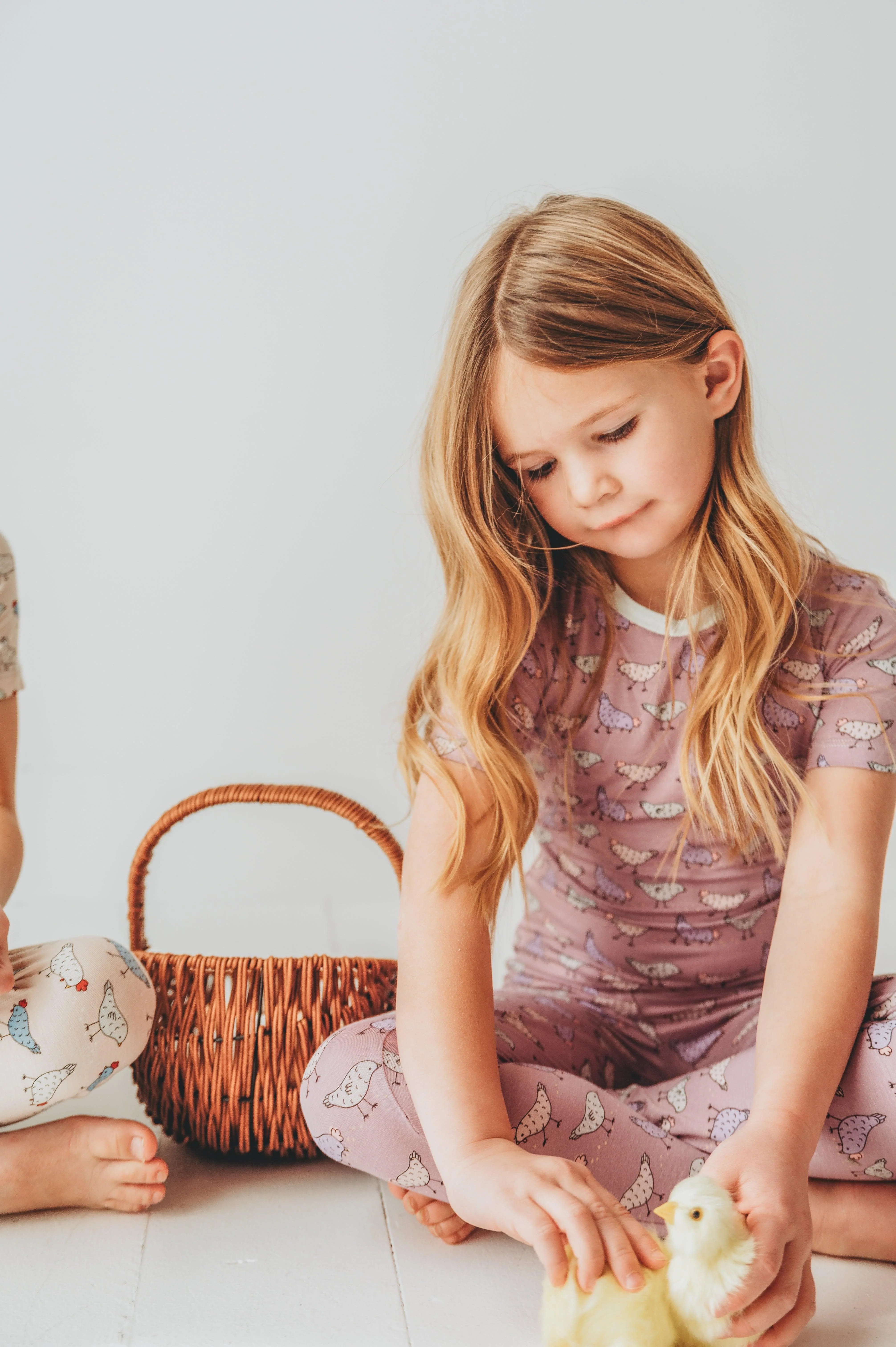 Bamboo Short Sleeve Pajama Set - Lavender Chickens - Image 5