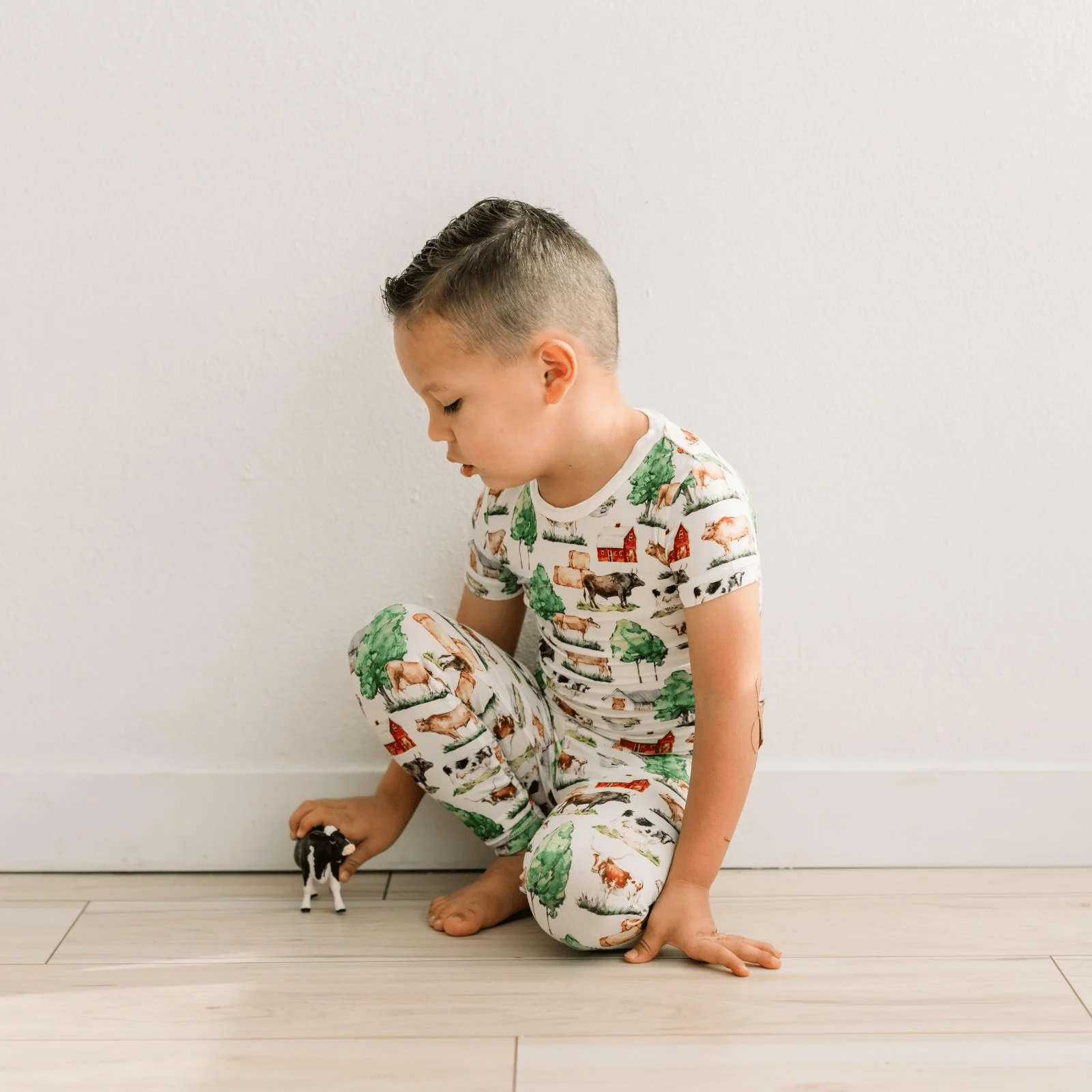 Bamboo Short Sleeve Pajama Set - Natural Grazing Cows - Image 3