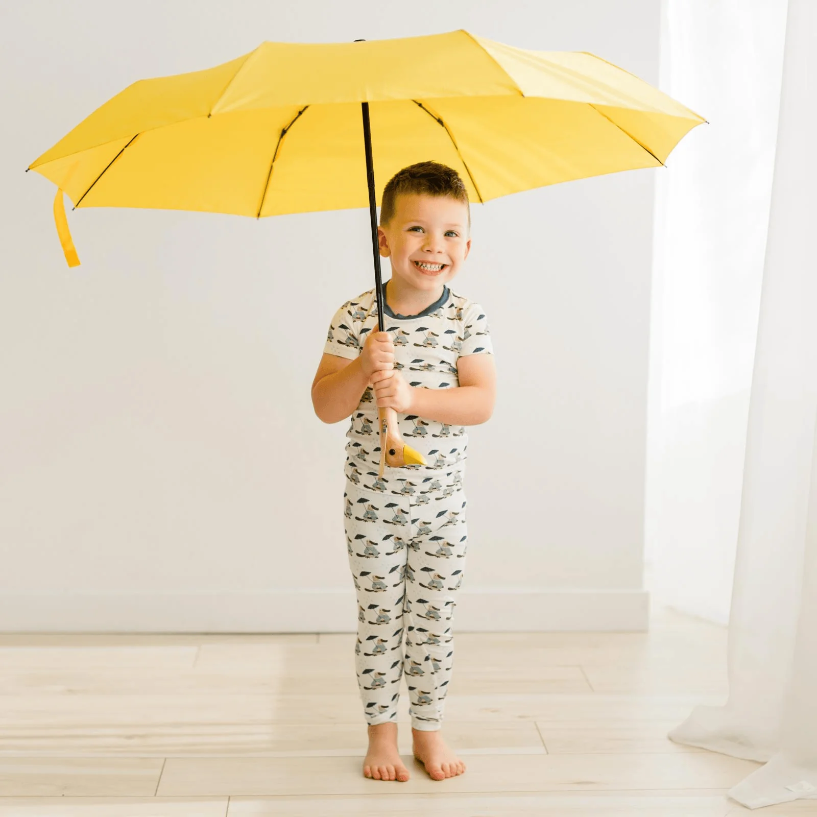 Bamboo Short Sleeve Pajama Set - Natural Rainy Day Platypus - Image 4