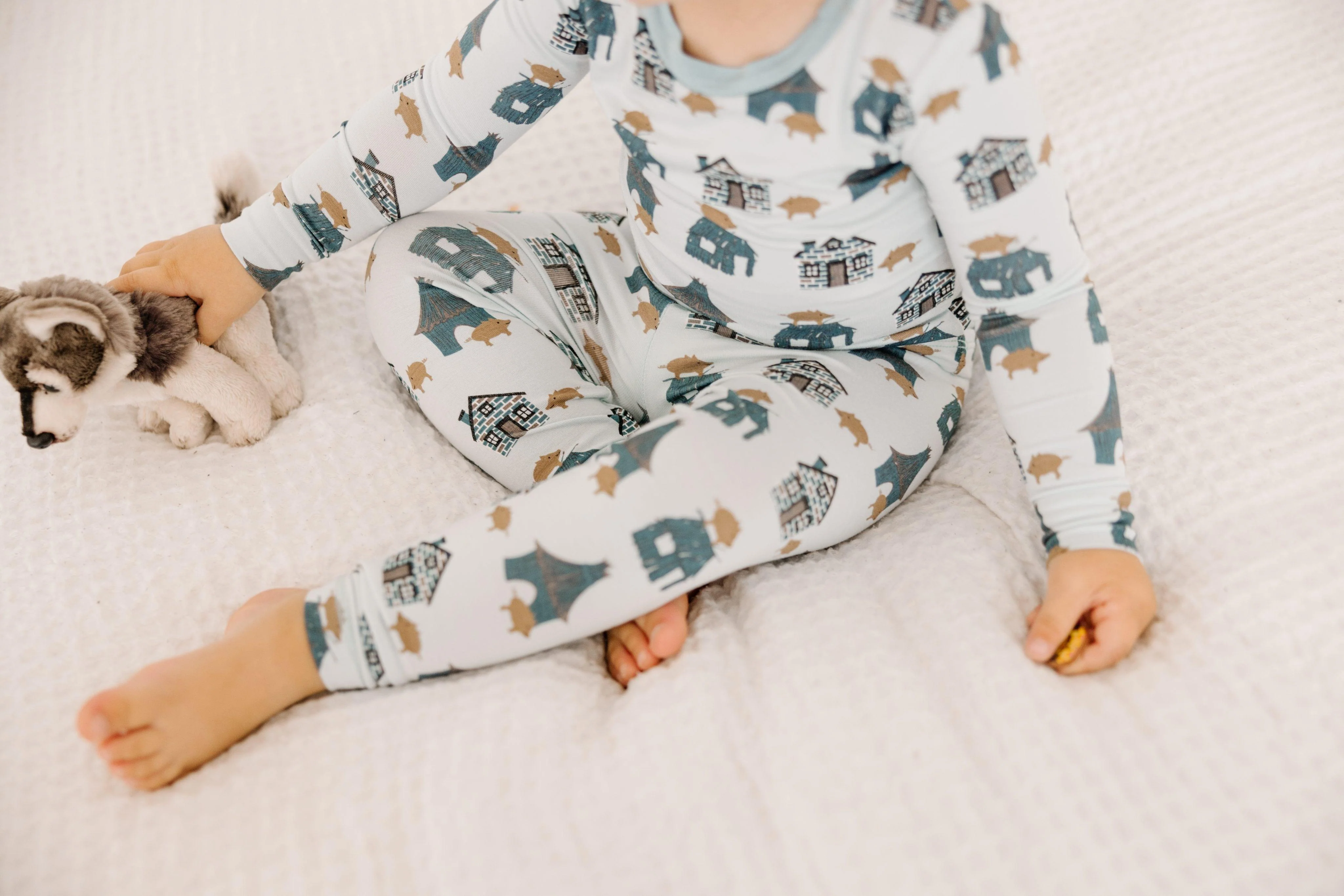 Bamboo Long Sleeve Pajama Set - Illusion Blue Three Little Pigs - Image 2