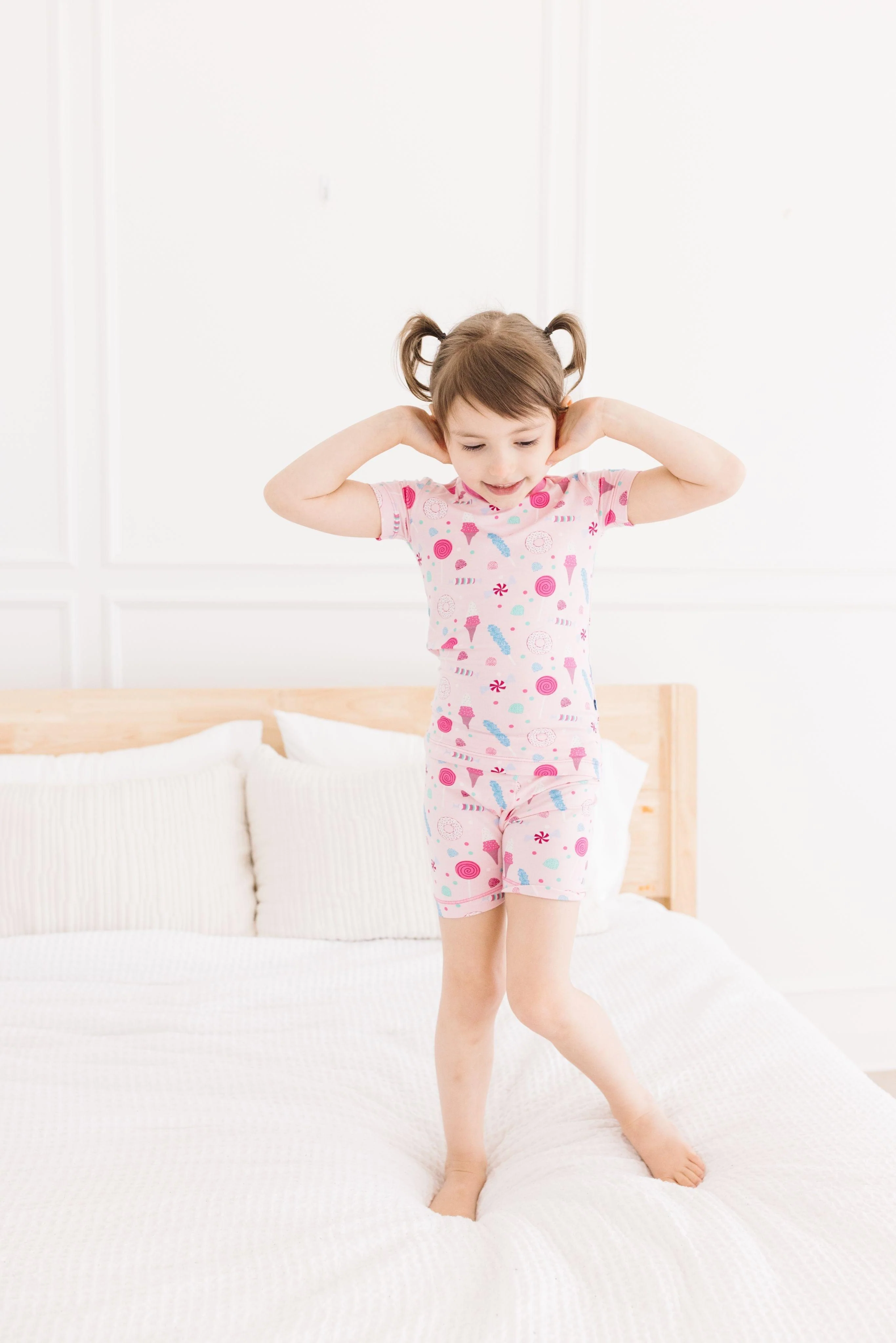 Girl's Print Bamboo Short Sleeve Pajama Set with Shorts - Cake Pop Candy Dreams - Image 4